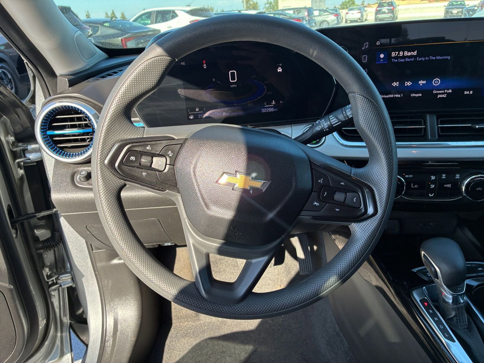 Thumbnail: 2025 Chevrolet Trax - 27
