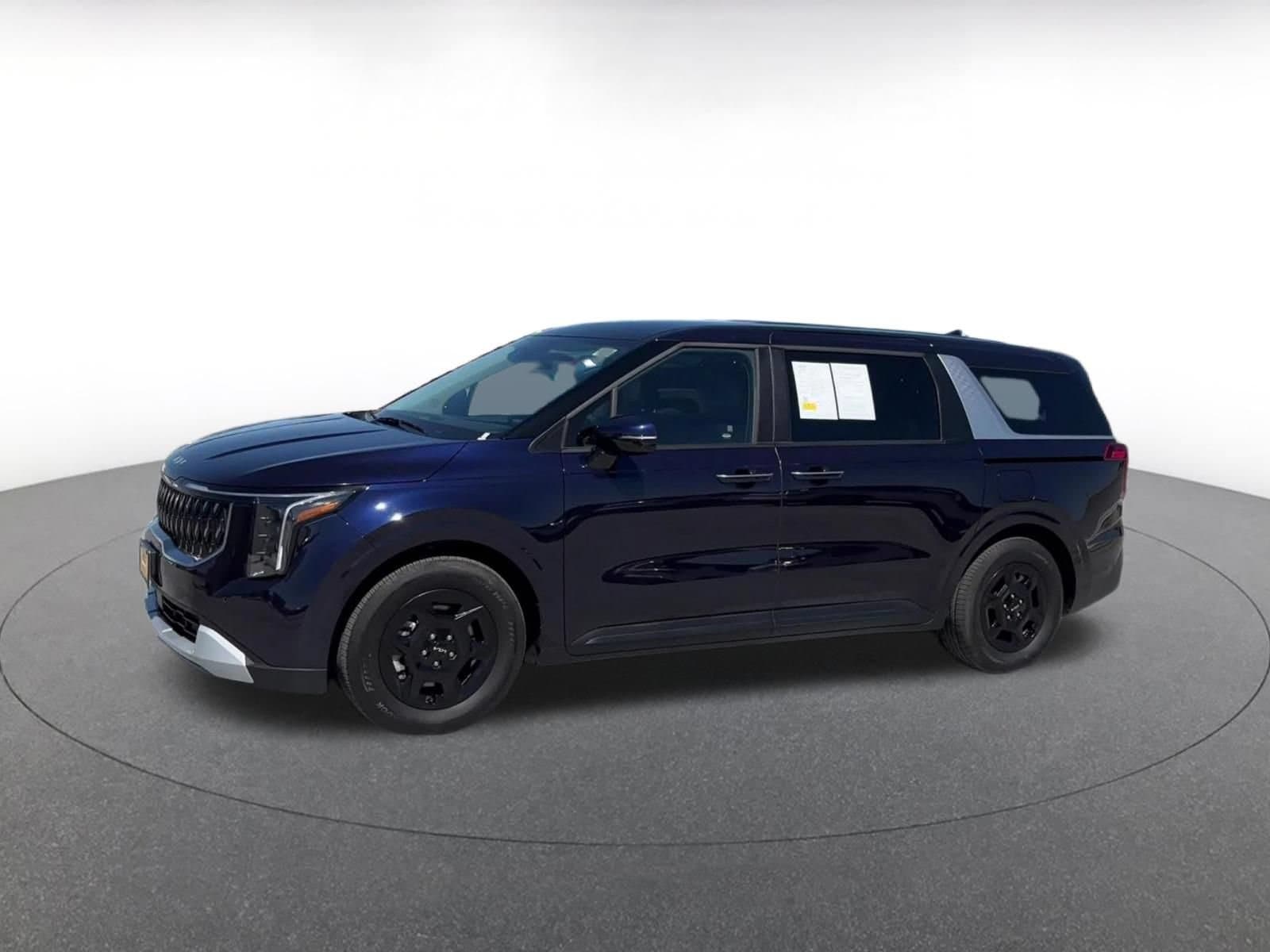 Thumbnail: 2026 Kia Carnival - 8