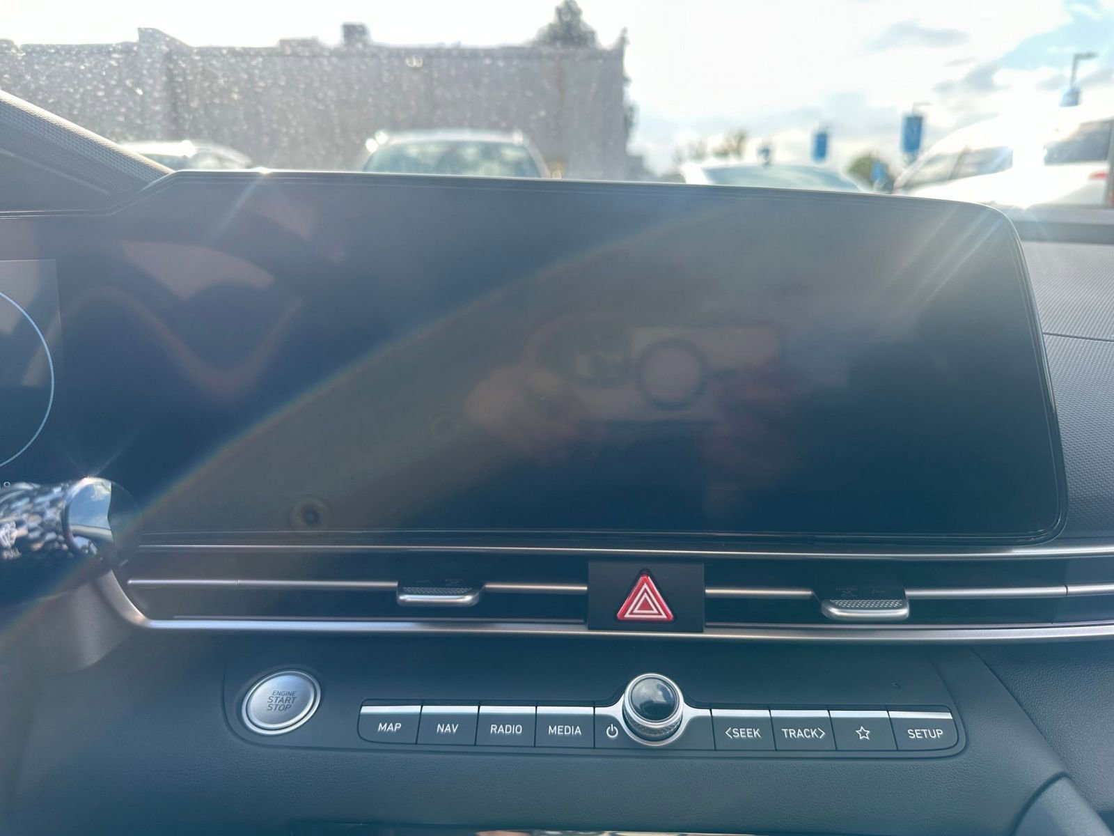 Thumbnail: 2025 Hyundai Elantra - 20