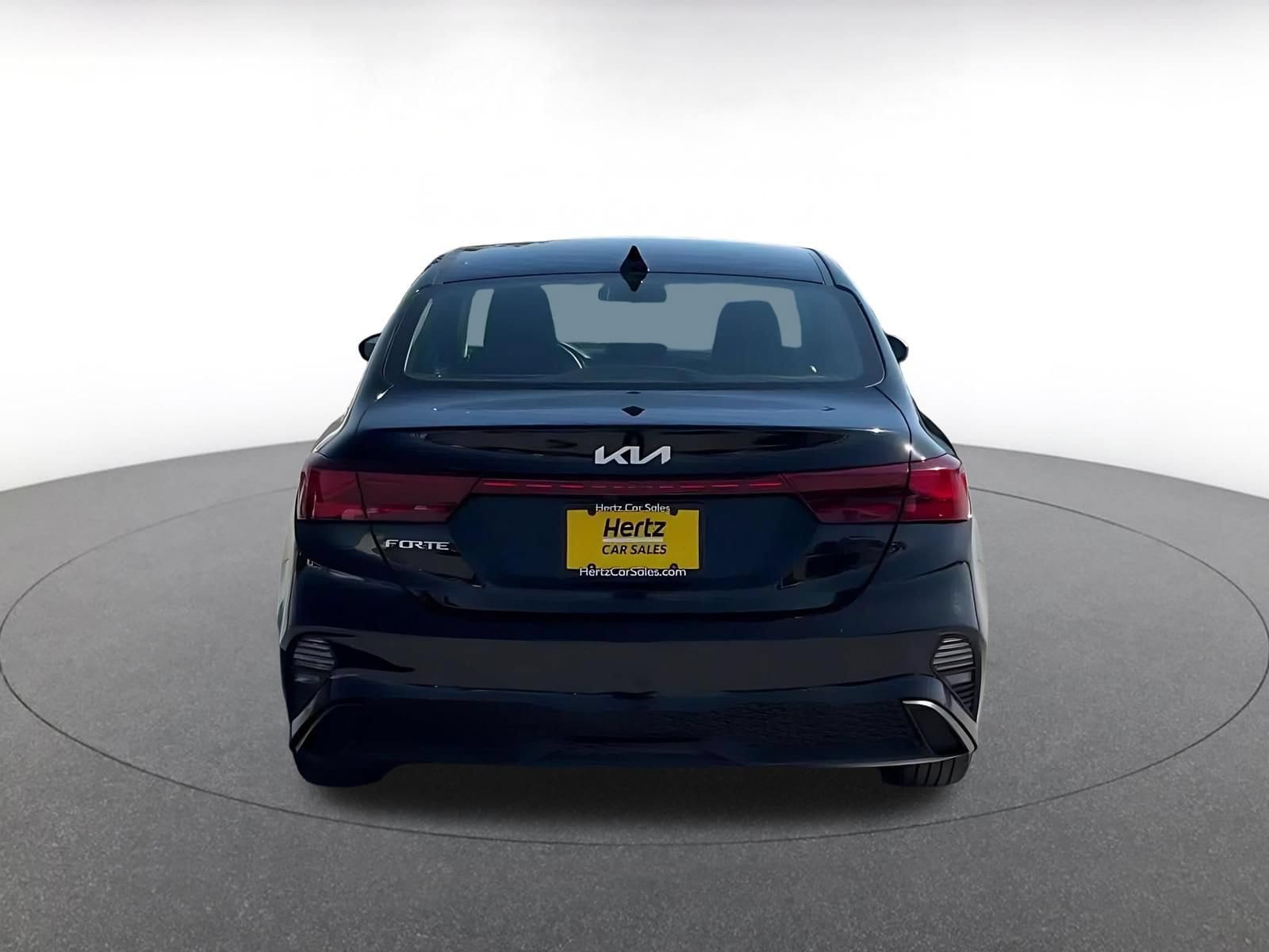 Thumbnail: 2024 Kia Forte - 12