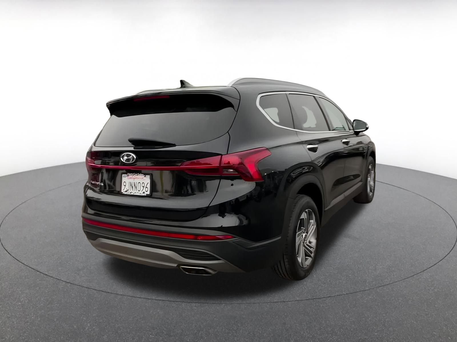 Thumbnail: 2023 Hyundai Santa Fe - 15