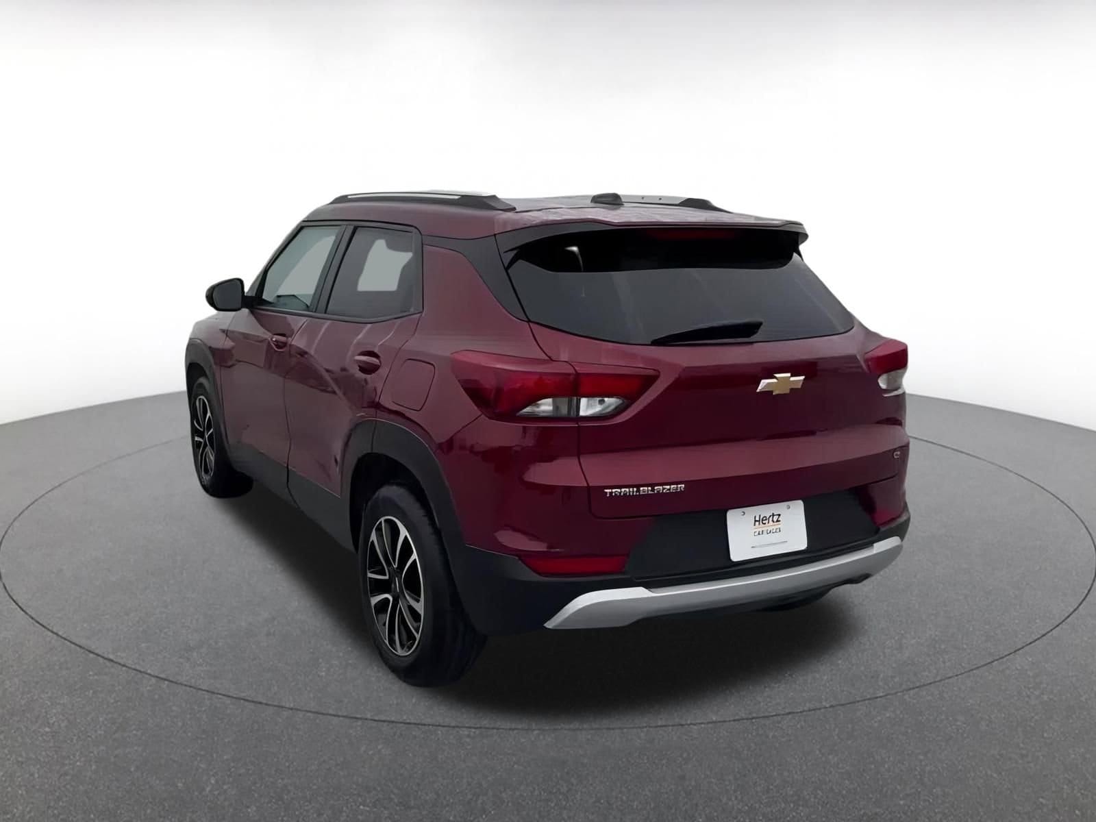 Thumbnail: 2025 Chevrolet TrailBlazer - 11