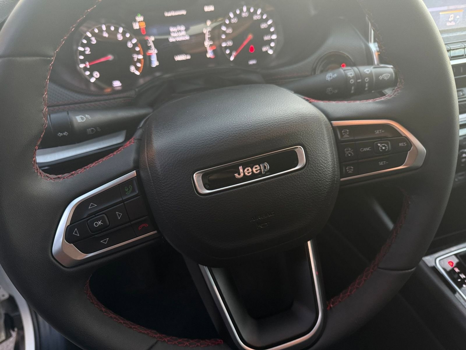 Thumbnail: 2025 Jeep Compass - 31