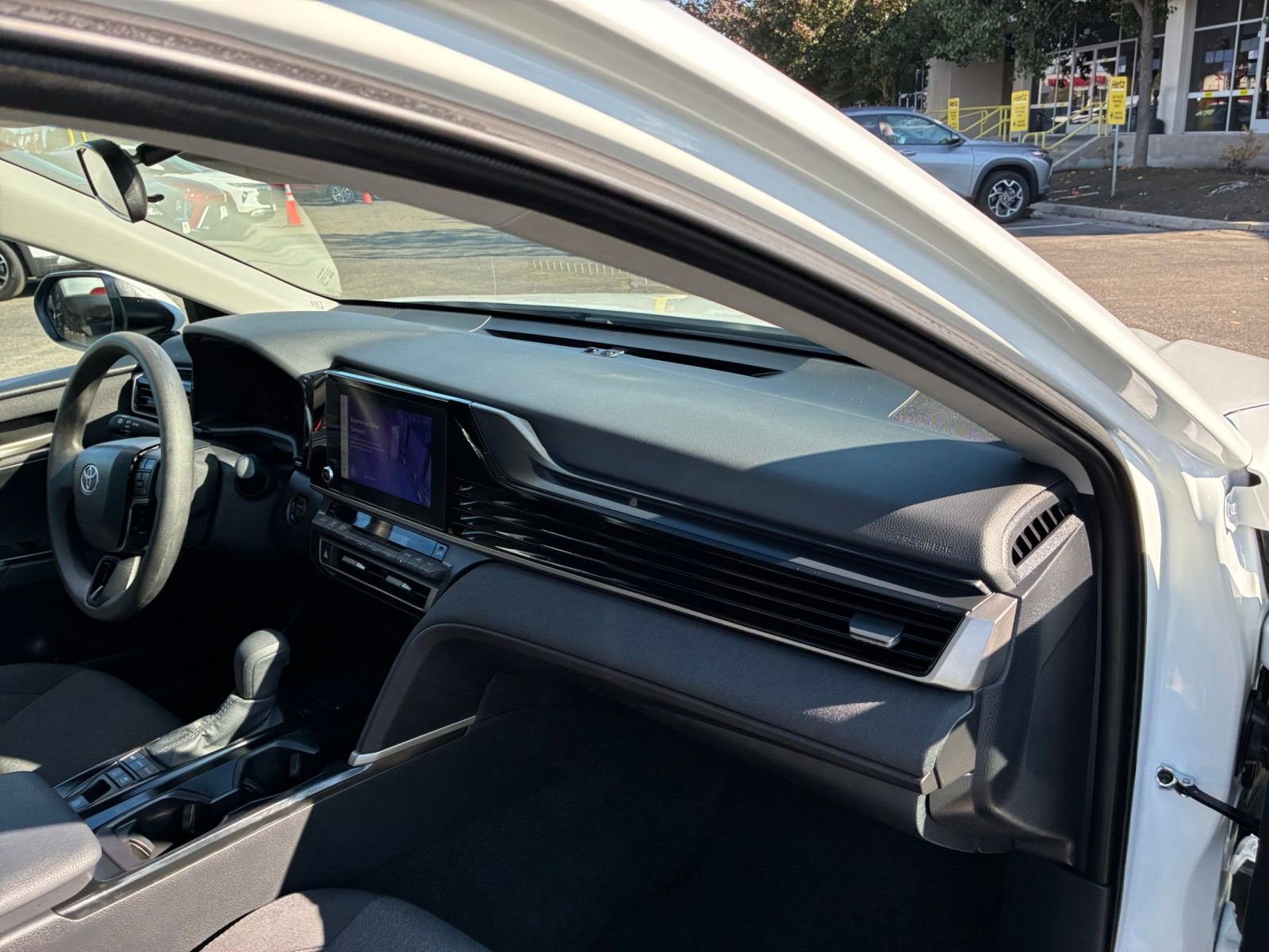 Thumbnail: 2025 Toyota Camry - 33