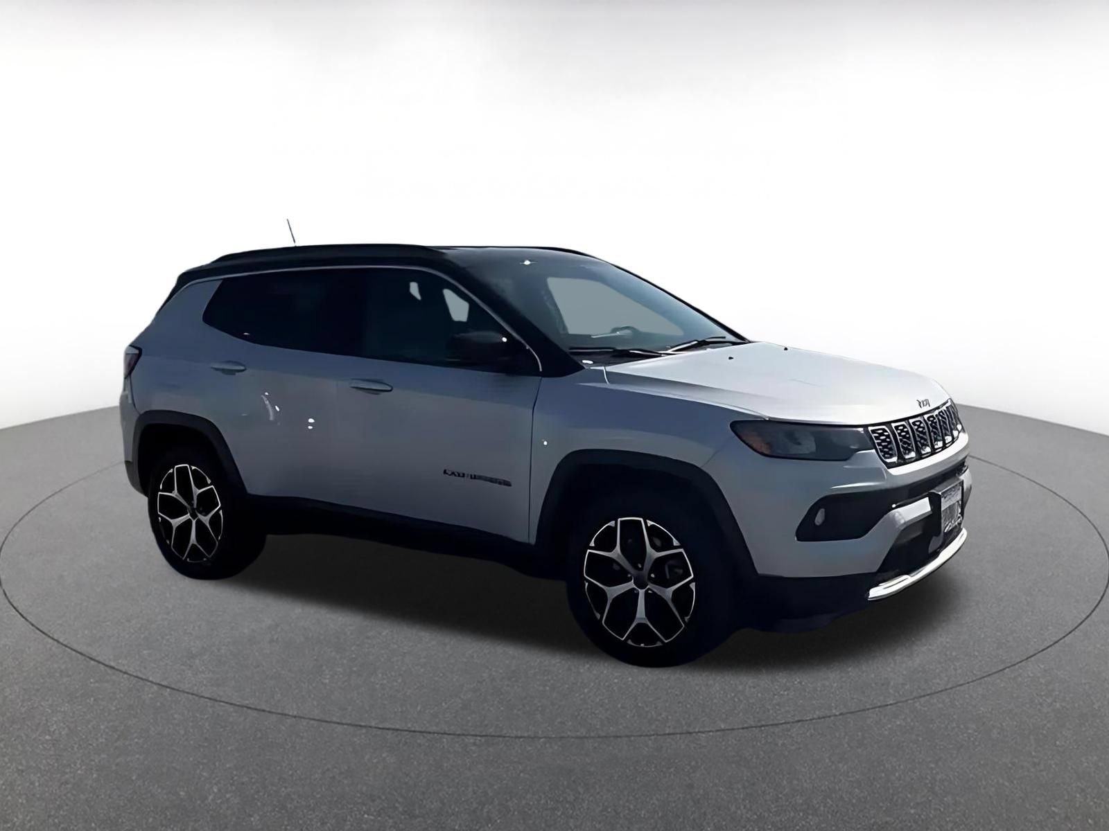 Thumbnail: 2025 Jeep Compass - 2