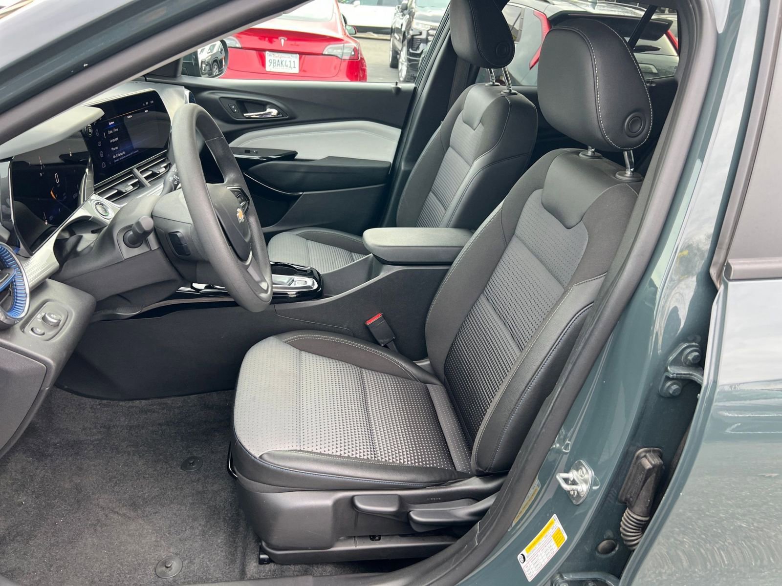 Thumbnail: 2025 Chevrolet Trax - 24