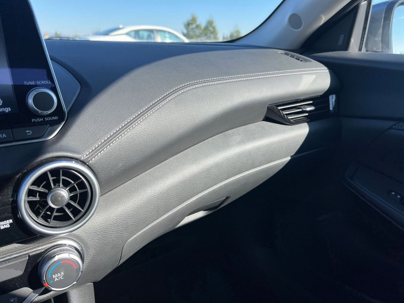 Thumbnail: 2025 Nissan Sentra - 35