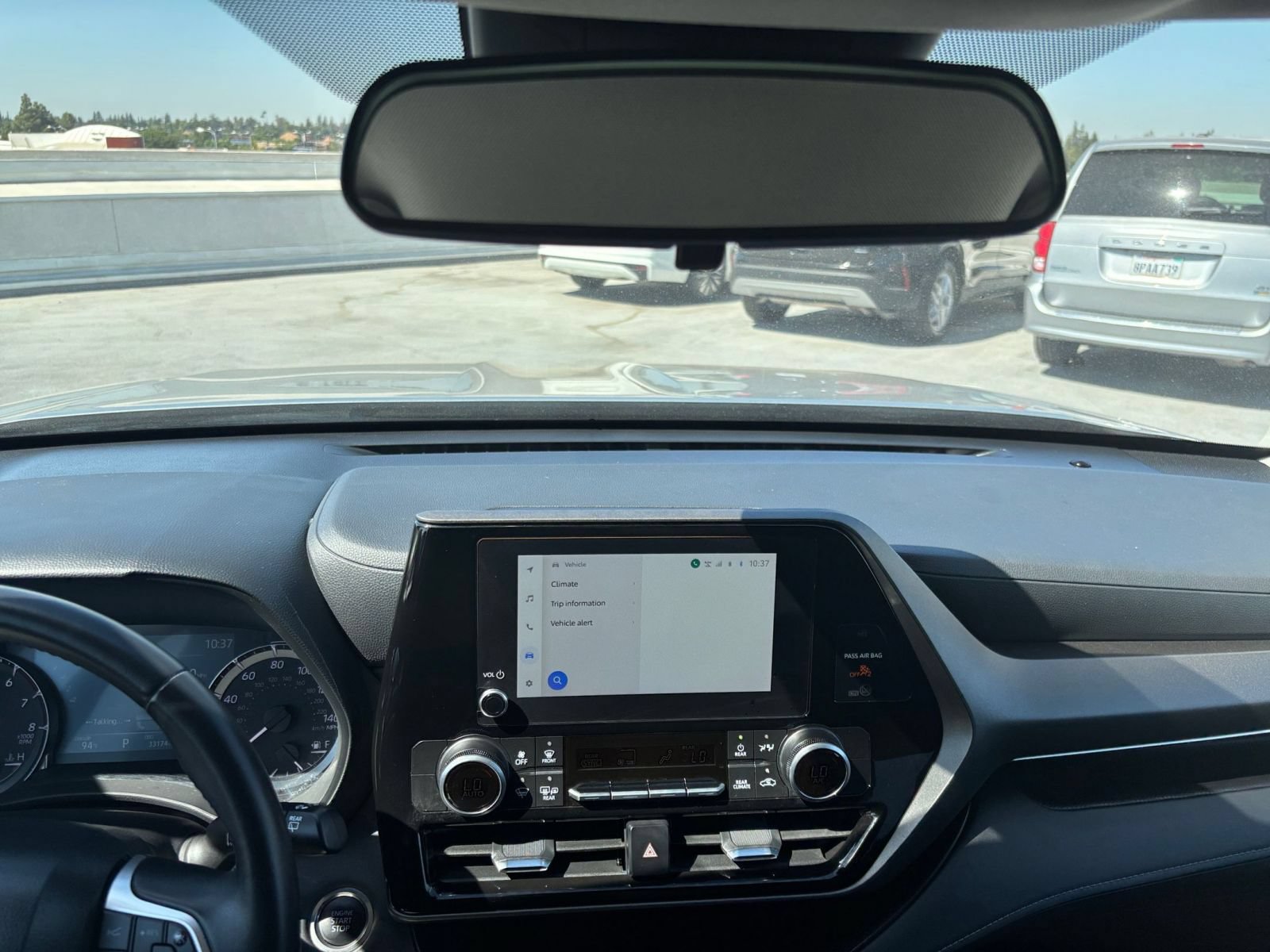 Thumbnail: 2025 Toyota Highlander - 17