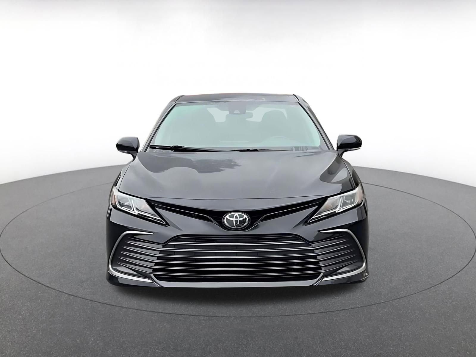 Thumbnail: 2023 Toyota Camry - 4
