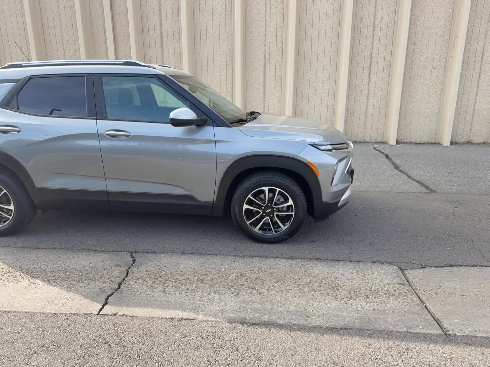 Thumbnail: 2025 Chevrolet TrailBlazer - 2