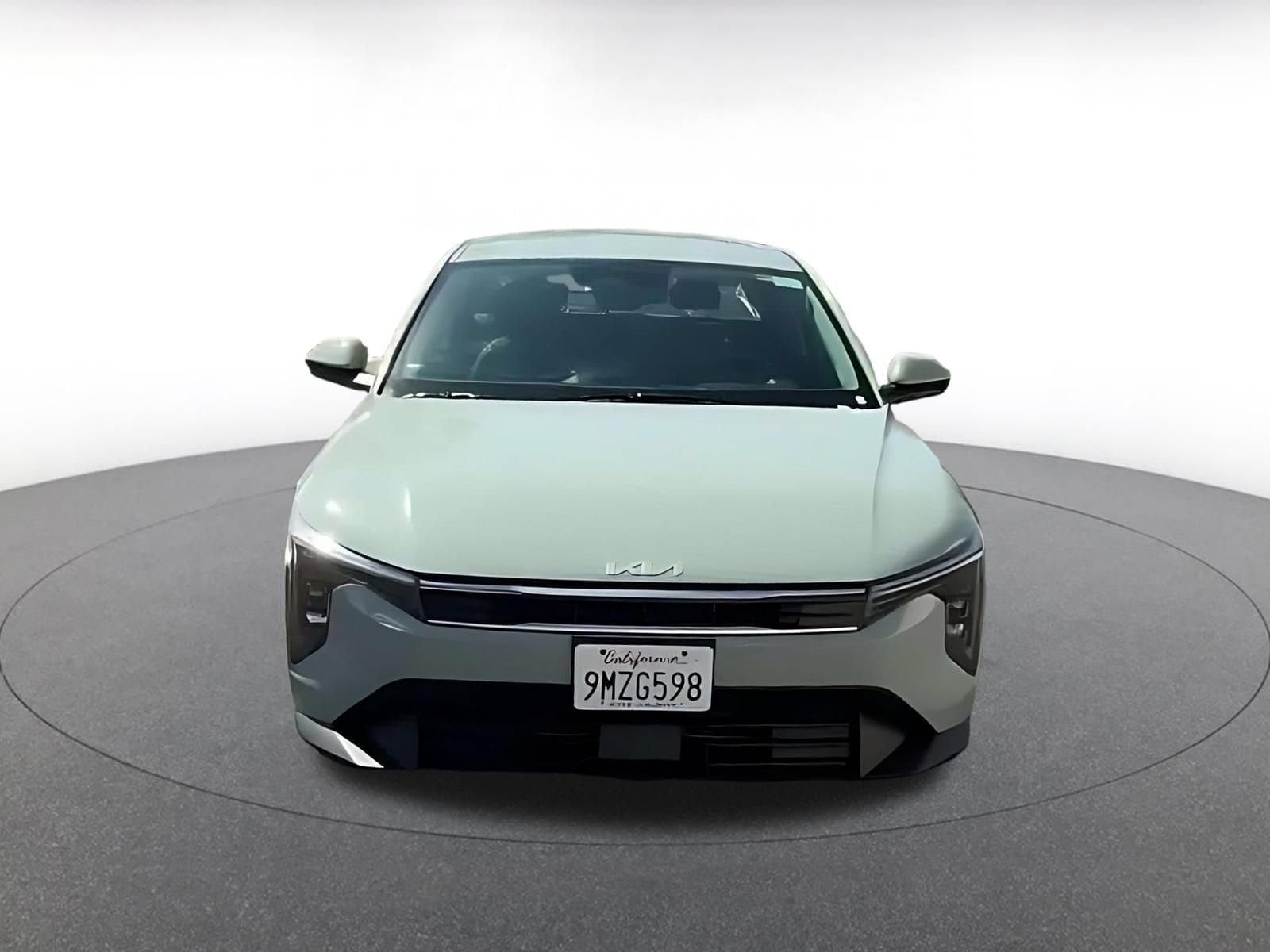 Thumbnail: 2026 Kia K4 - 4