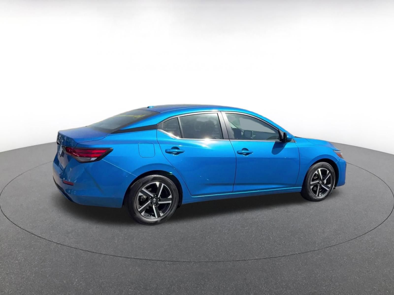 Thumbnail: 2025 Nissan Sentra - 15