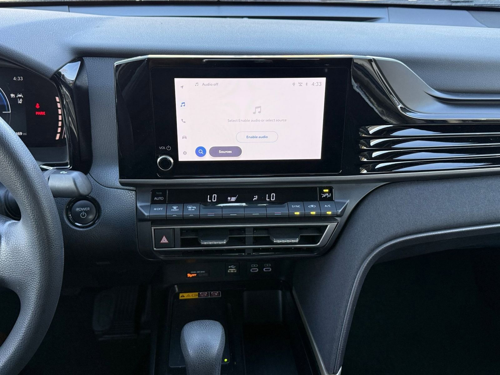 Thumbnail: 2025 Toyota Camry - 18