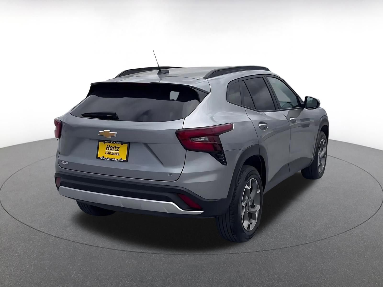 Thumbnail: 2025 Chevrolet Trax - 14