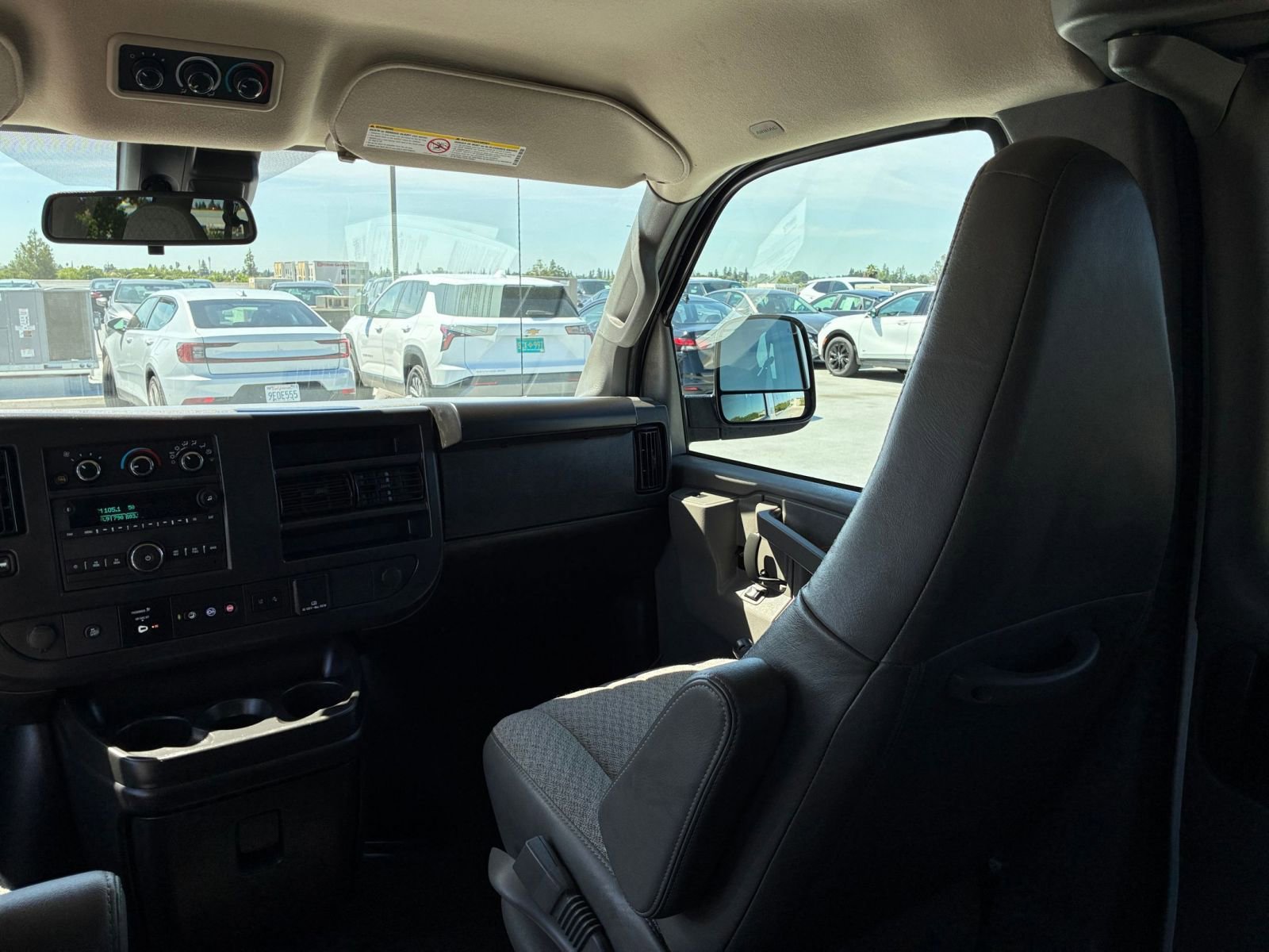 Thumbnail: 2025 GMC Savana - 33