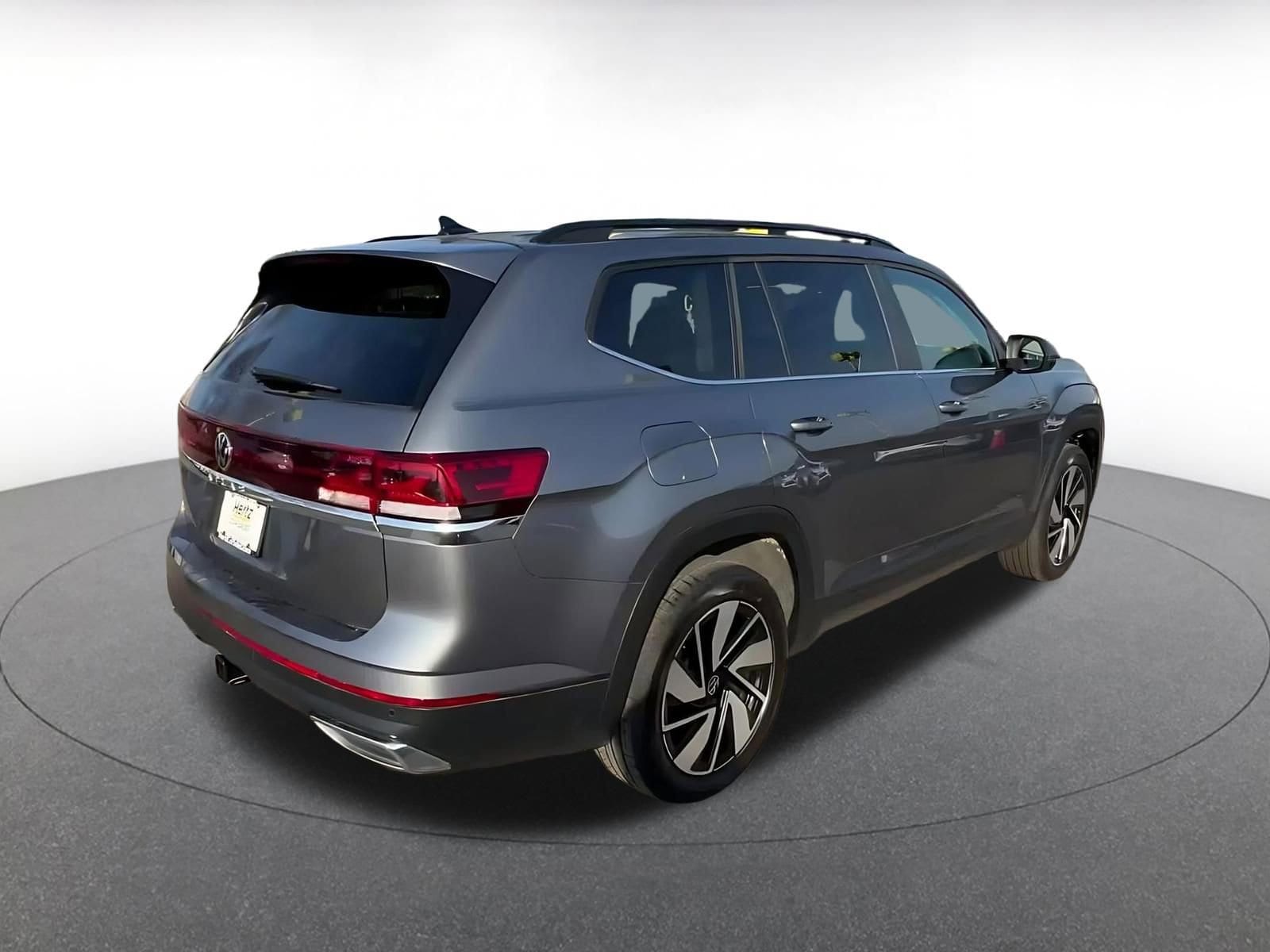 Thumbnail: 2024 Volkswagen Atlas - 14