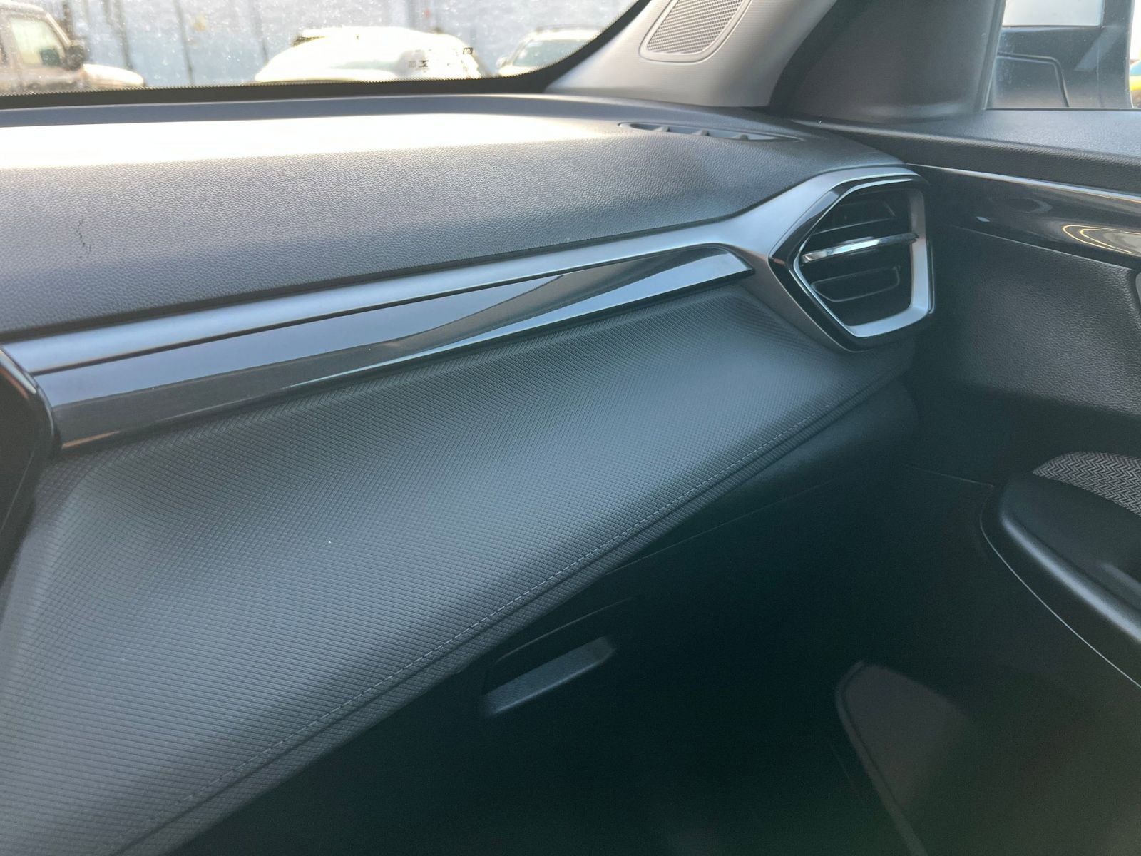 Thumbnail: 2025 Chevrolet TrailBlazer - 33