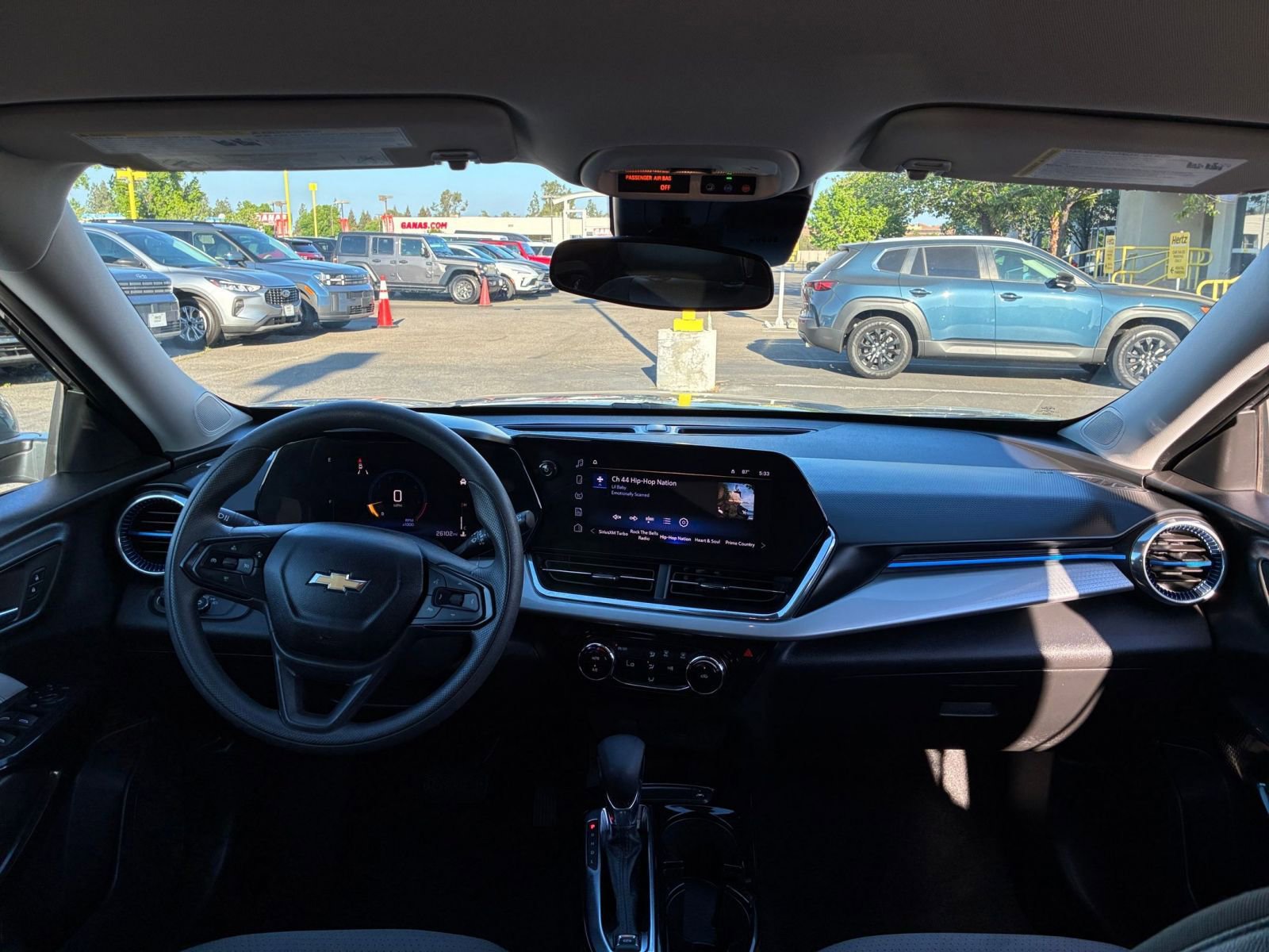 Thumbnail: 2025 Chevrolet Trax - 32