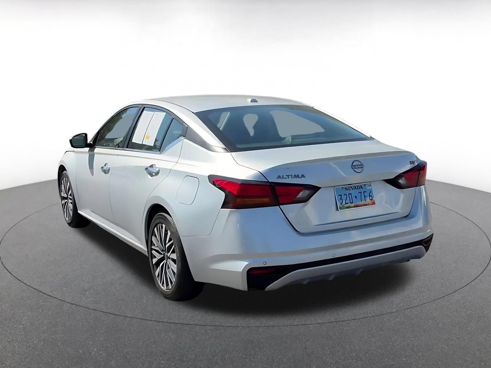 Thumbnail: 2024 Nissan Altima - 11