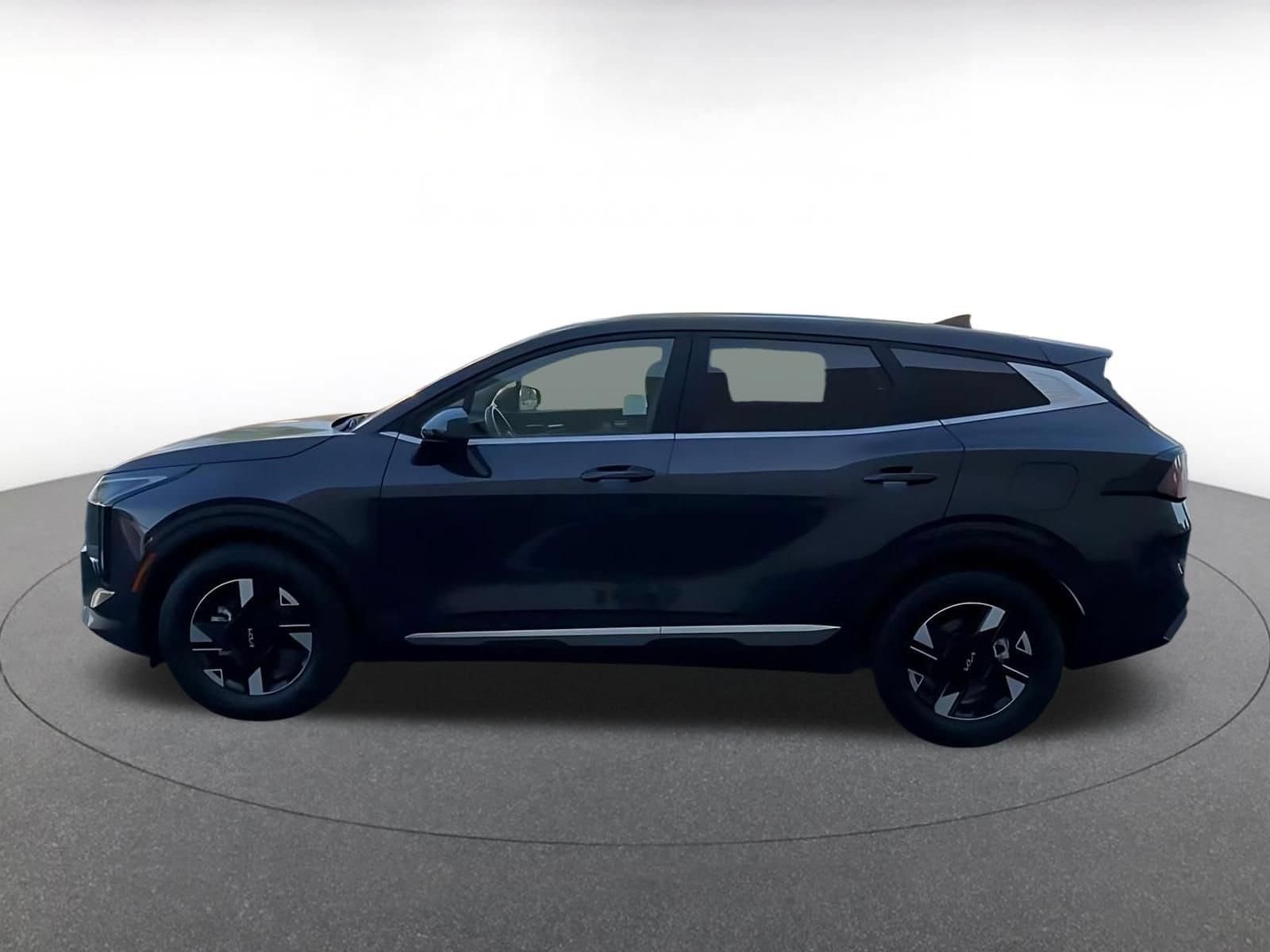 Thumbnail: 2026 Kia Sportage - 8
