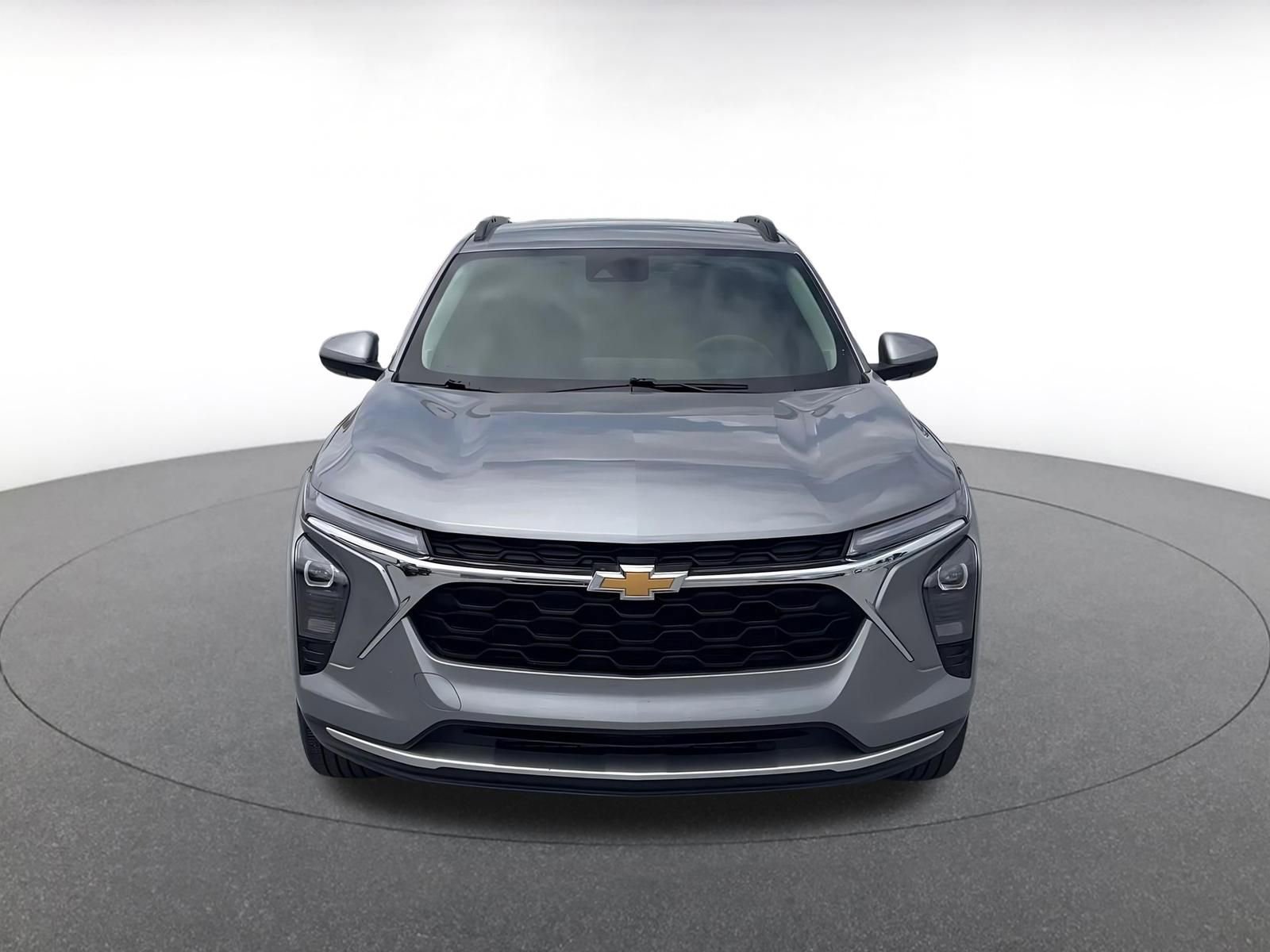 Thumbnail: 2025 Chevrolet Trax - 4