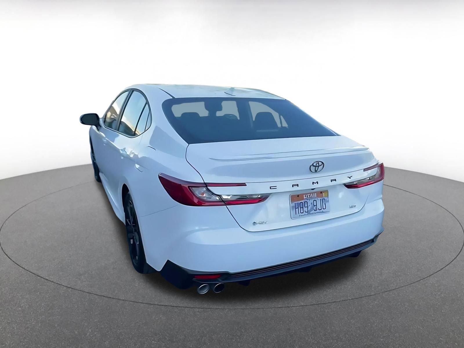 Thumbnail: 2025 Toyota Camry - 11