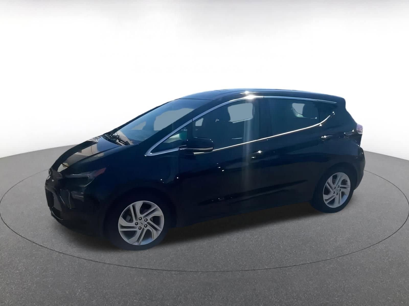 Thumbnail: 2023 Chevrolet Bolt EV - 6