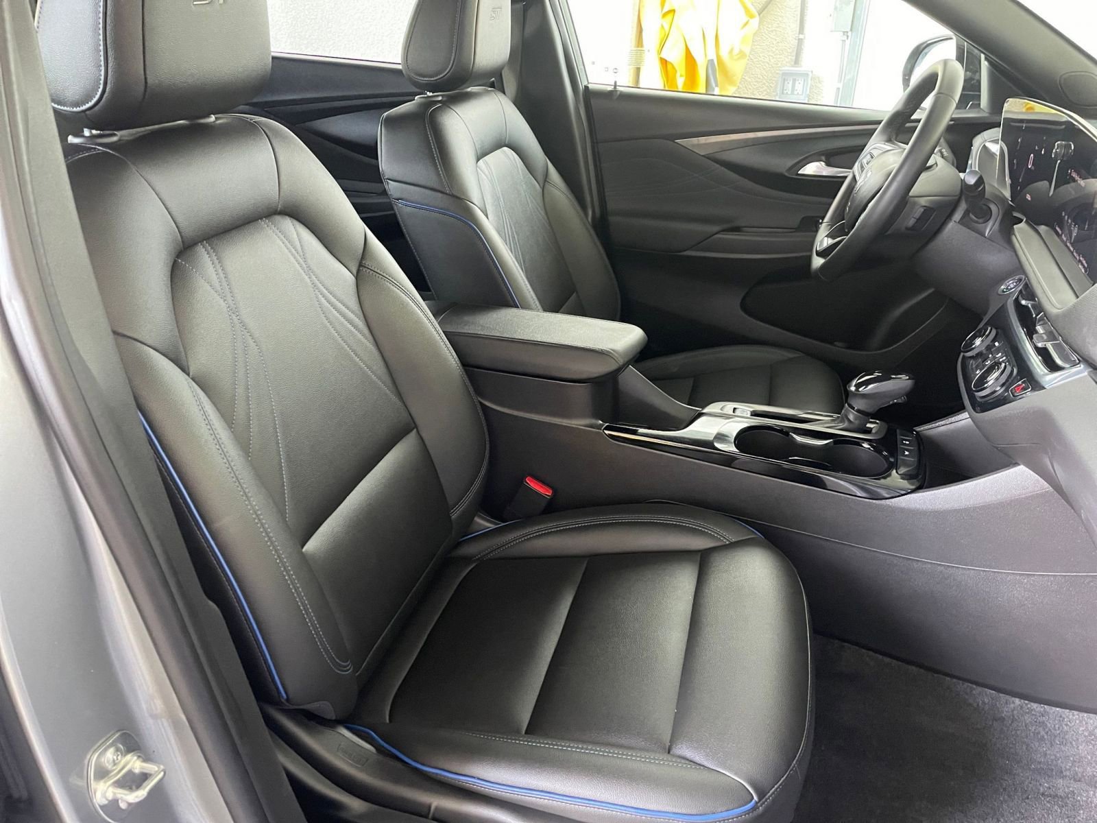 Thumbnail: 2025 Buick Envista - 34