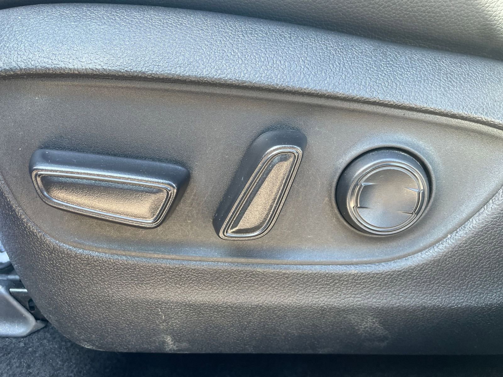 Thumbnail: 2024 Toyota Highlander - 22