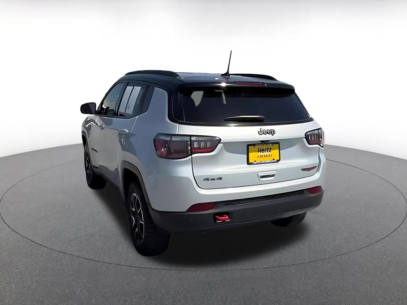 Thumbnail: 2025 Jeep Compass - 14