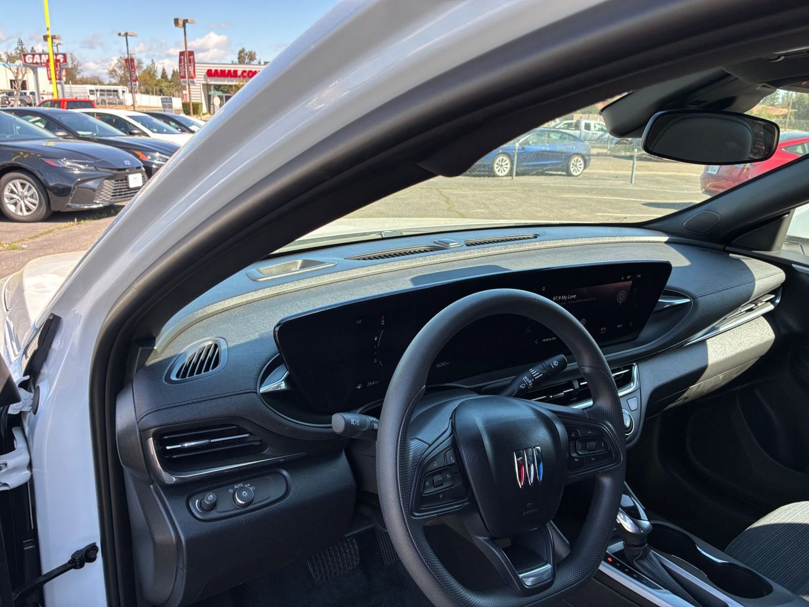 Thumbnail: 2025 Buick Envista - 33