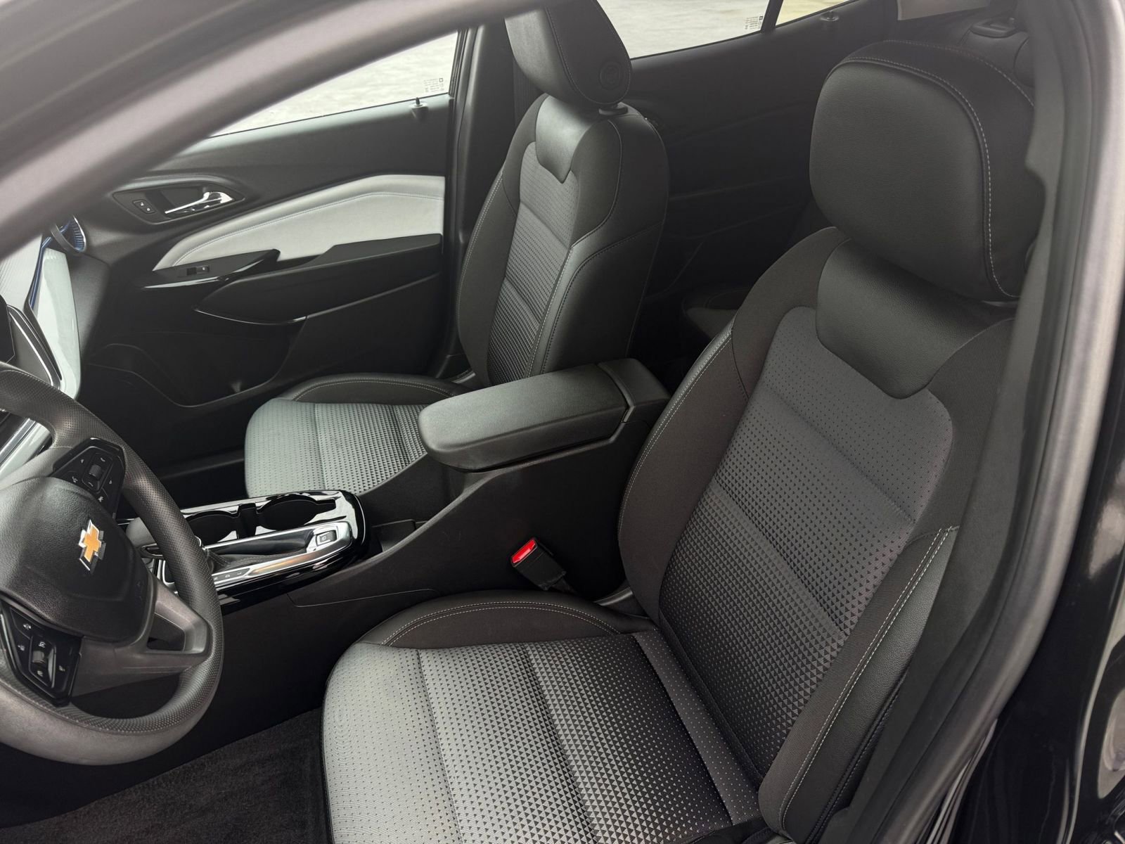 Thumbnail: 2025 Chevrolet Trax - 35