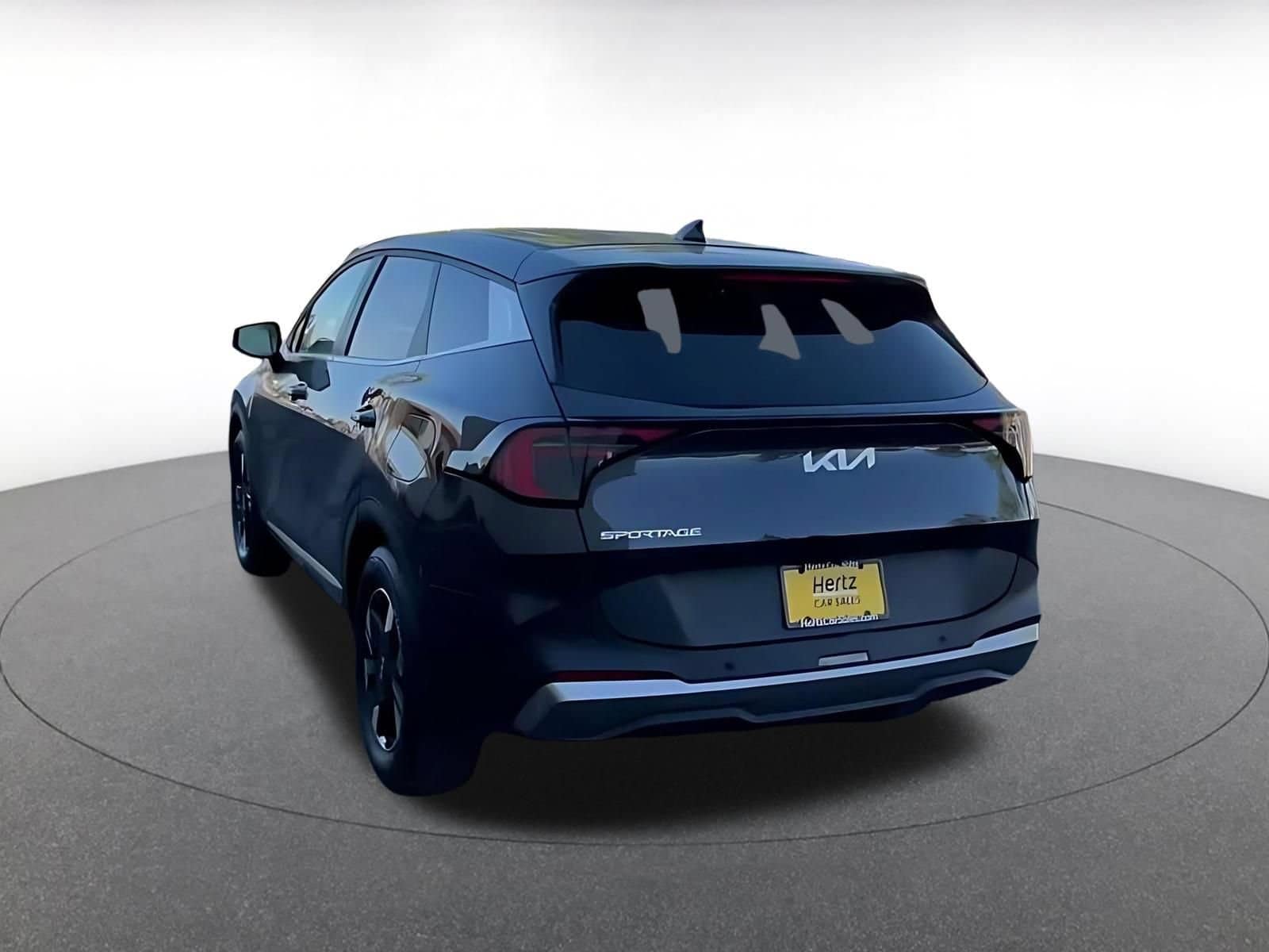 Thumbnail: 2026 Kia Sportage - 10