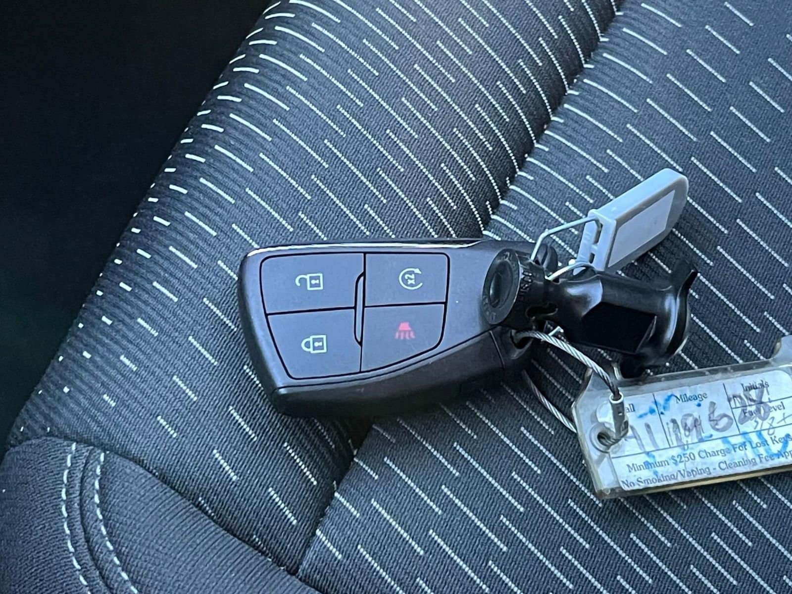 Thumbnail: 2025 Chevrolet Equinox - 25