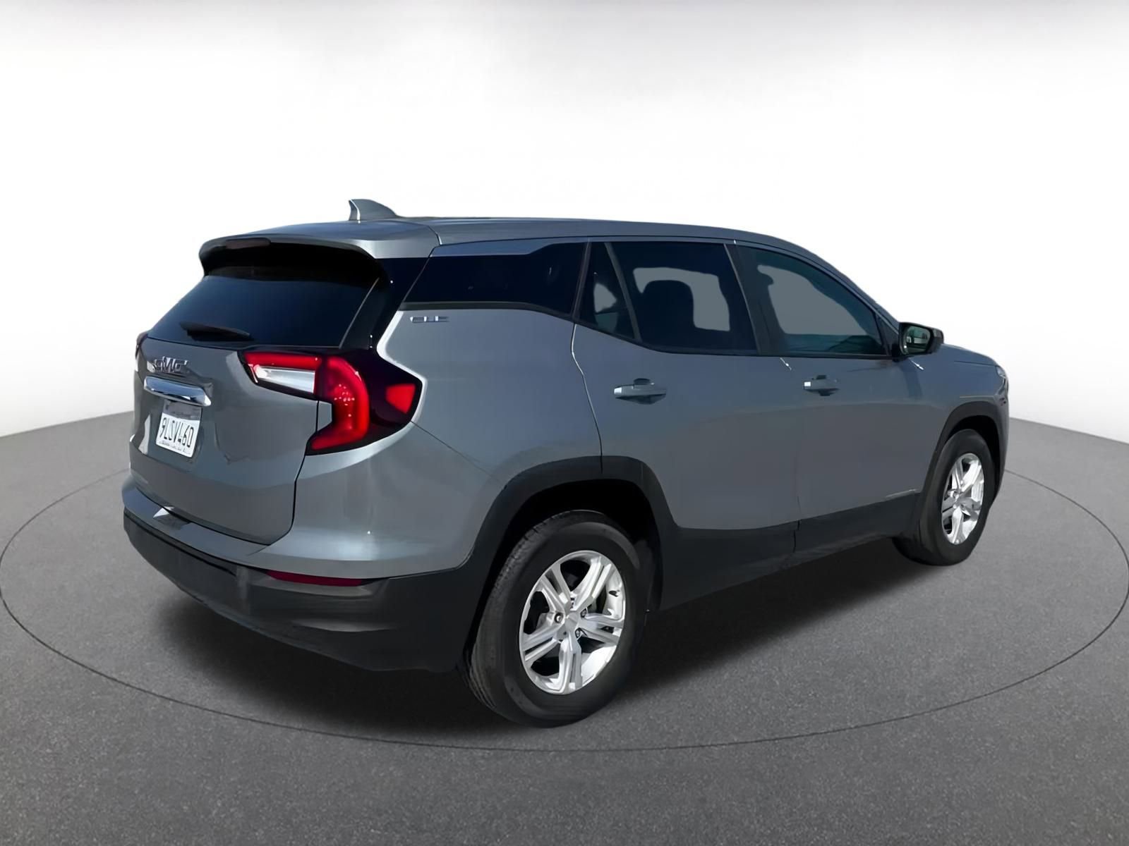 Thumbnail: 2024 GMC Terrain - 14