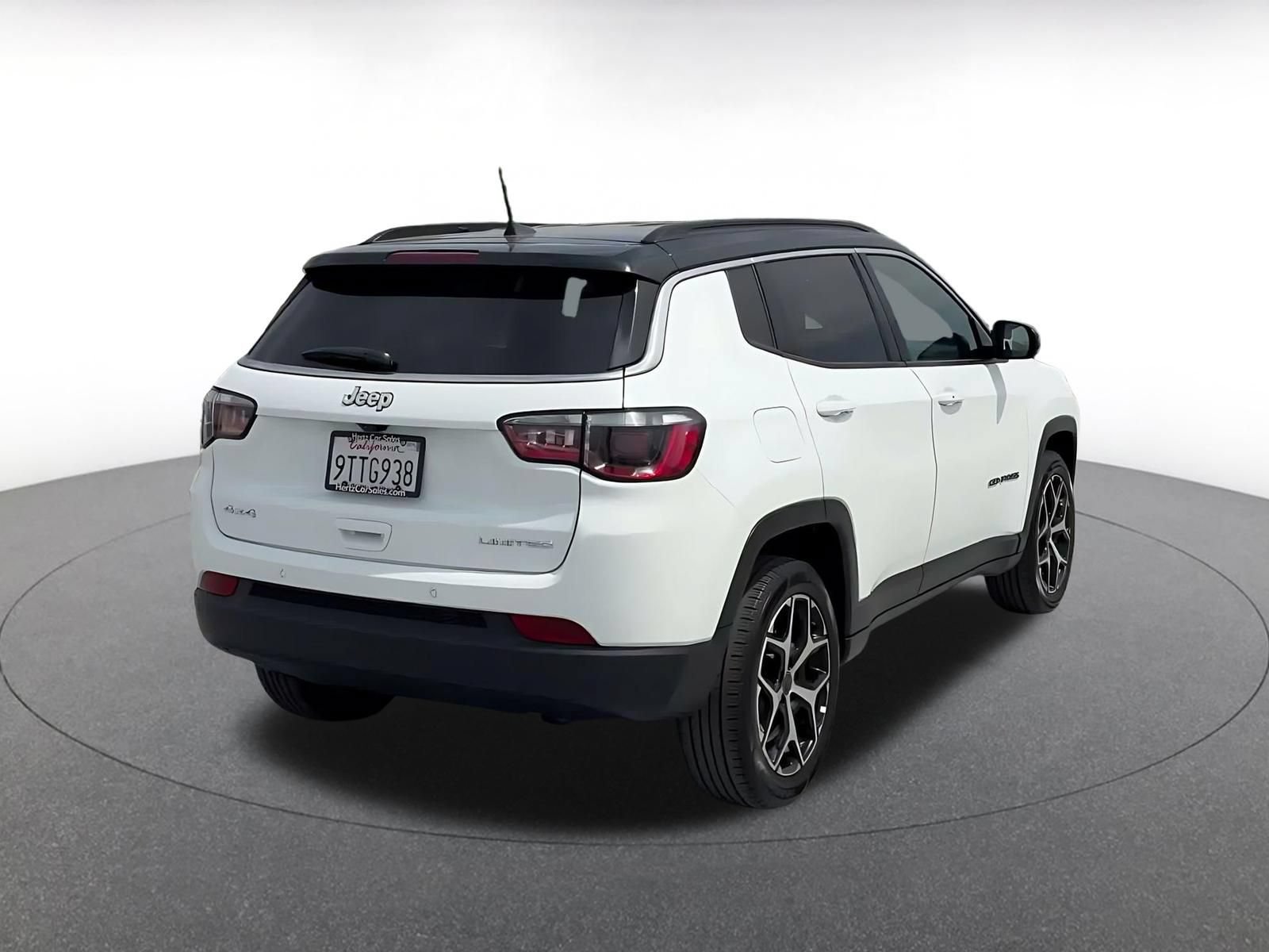 Thumbnail: 2025 Jeep Compass - 14
