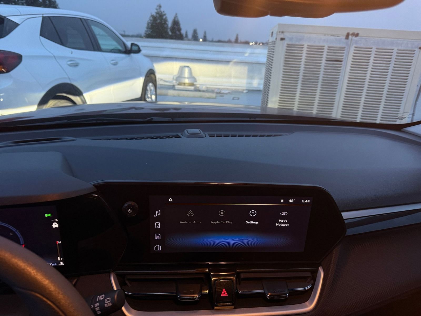 Thumbnail: 2025 Chevrolet TrailBlazer - 17