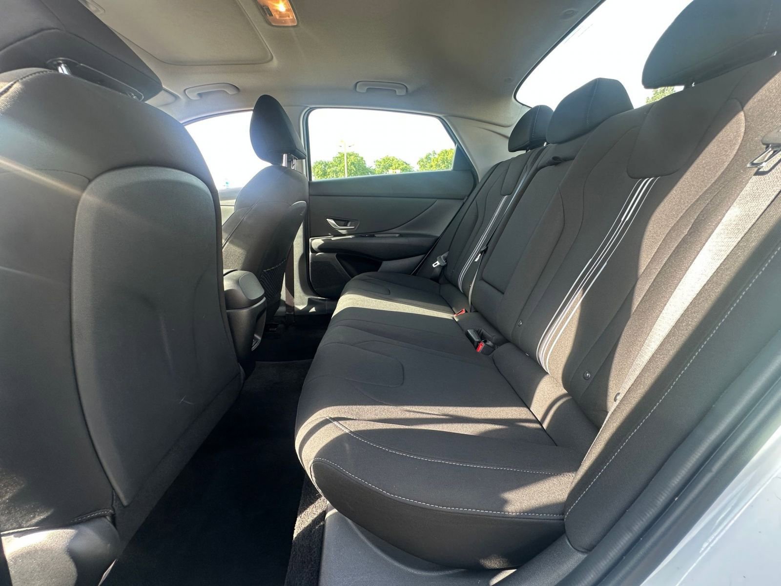 Thumbnail: 2025 Hyundai Elantra - 24