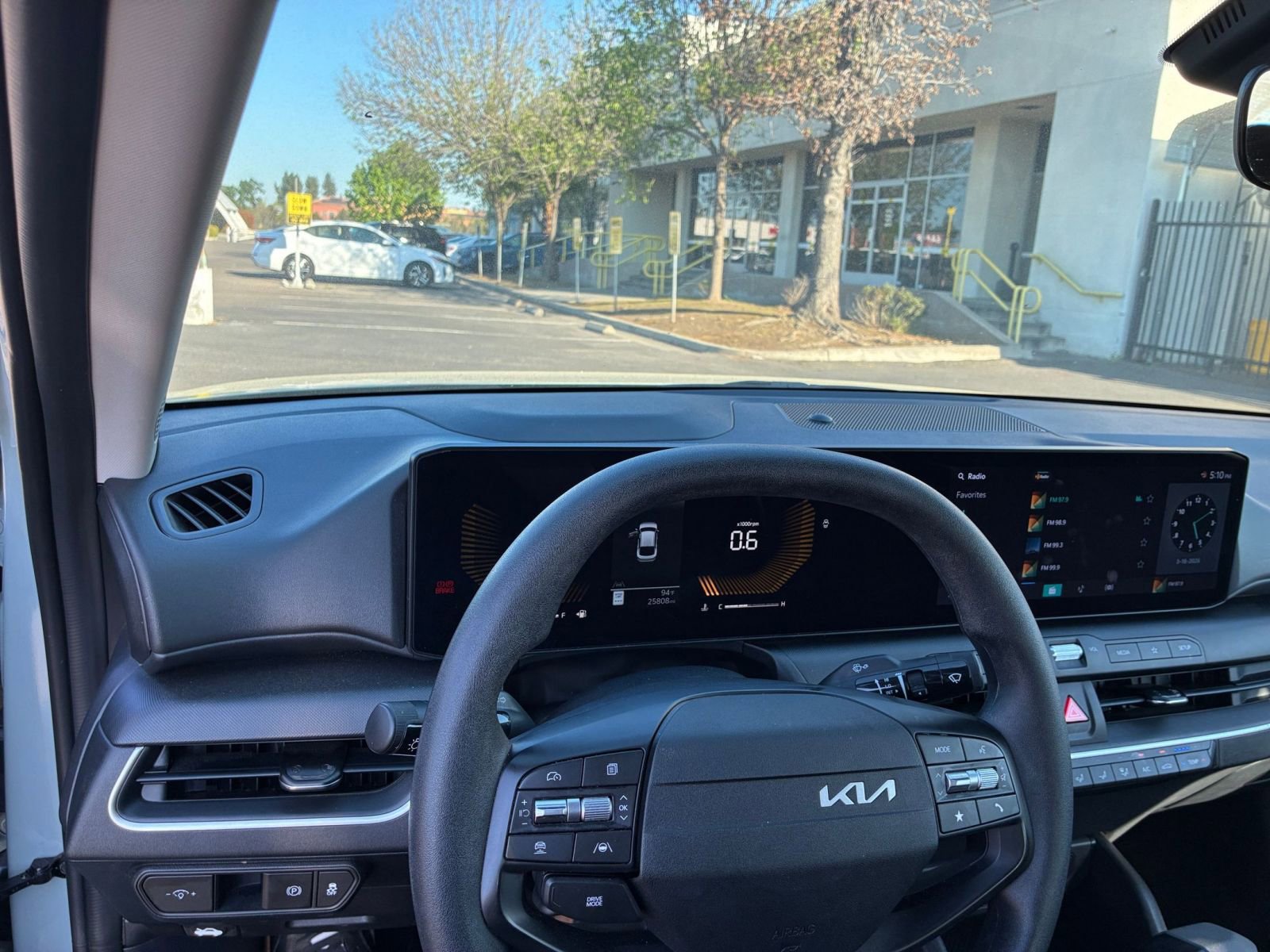 Thumbnail: 2025 Kia K4 - 33