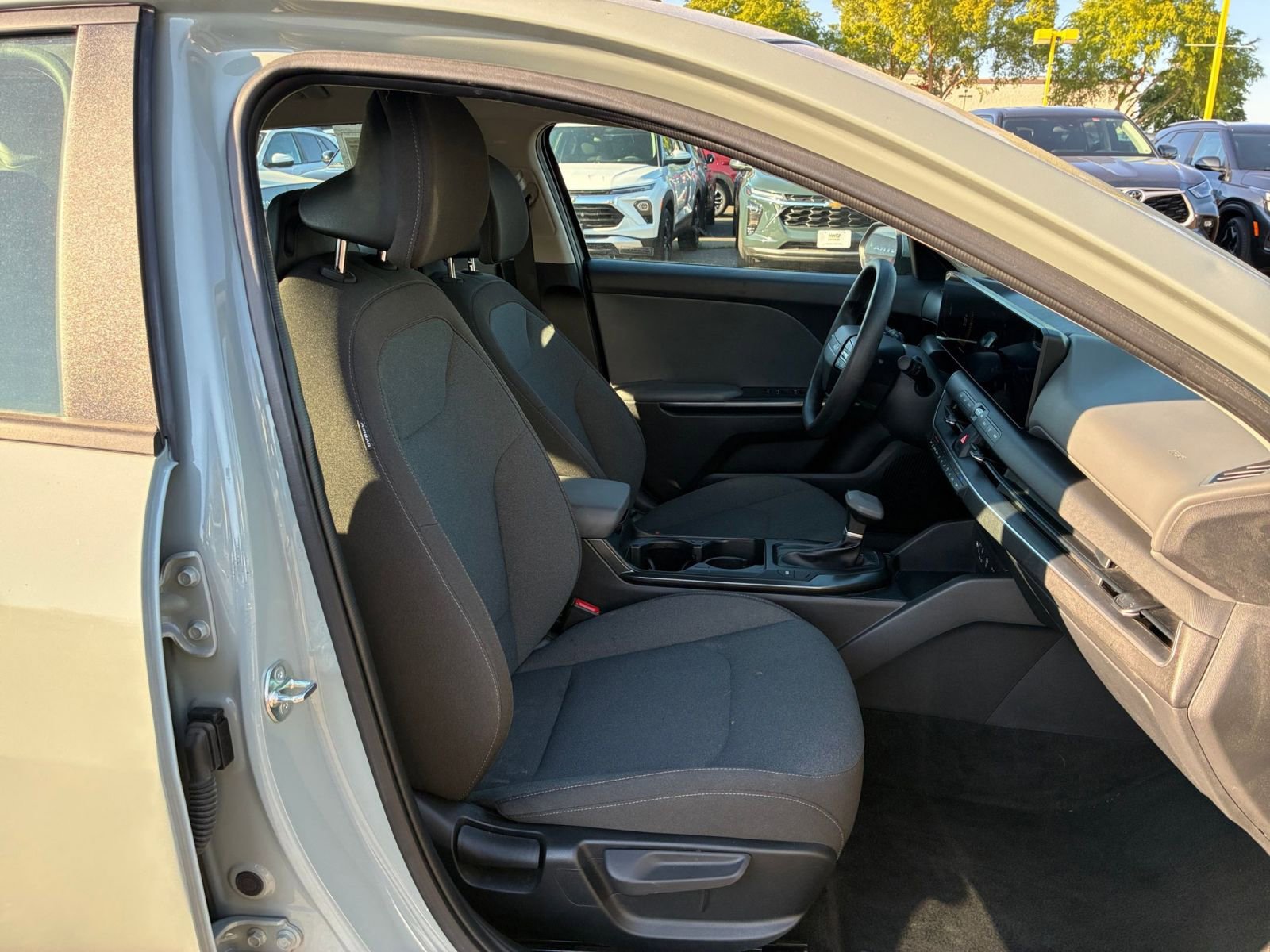 Thumbnail: 2025 Kia K4 - 35