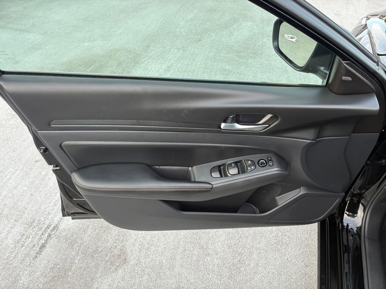 Thumbnail: 2025 Nissan Altima - 18