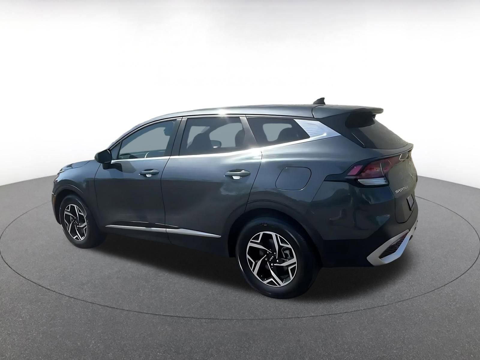 Thumbnail: 2025 Kia Sportage - 10