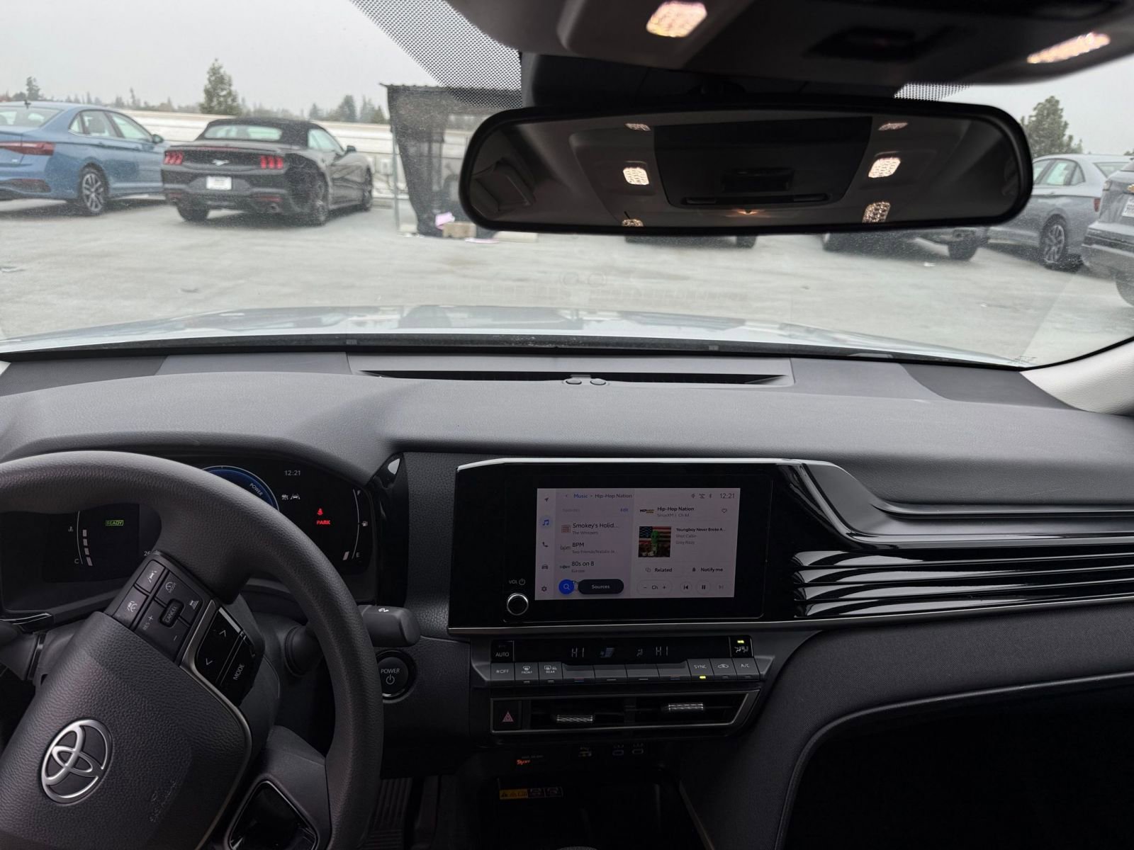 Thumbnail: 2025 Toyota Camry - 33