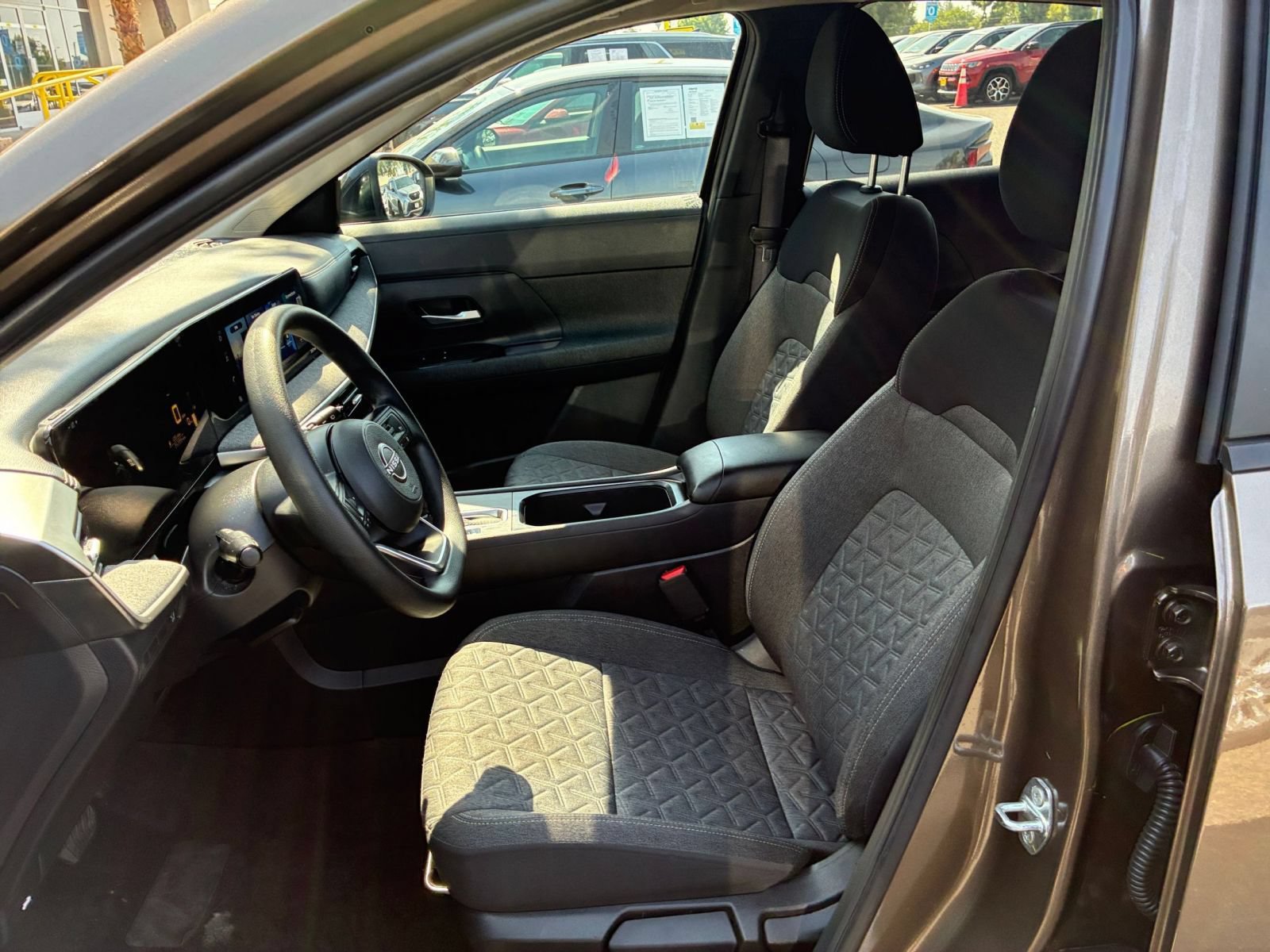 Thumbnail: 2026 Nissan Kicks - 25