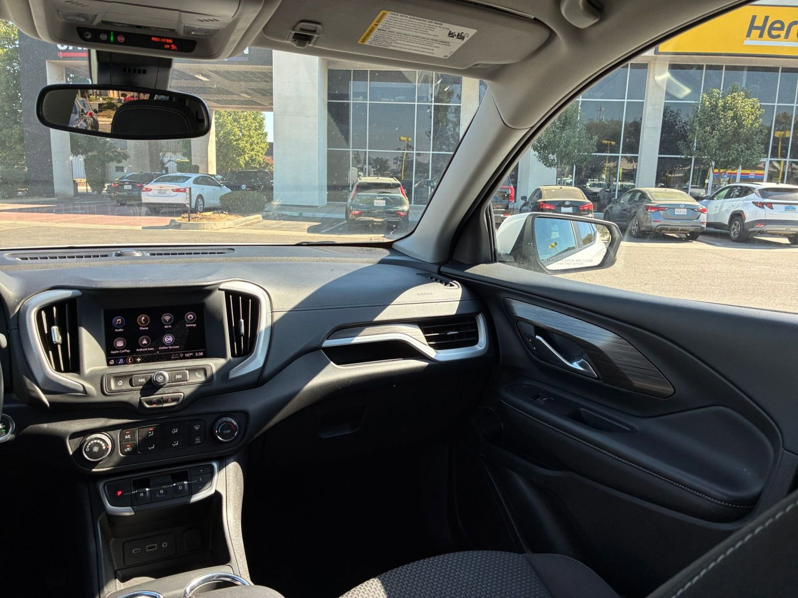 Thumbnail: 2024 GMC Terrain - 34