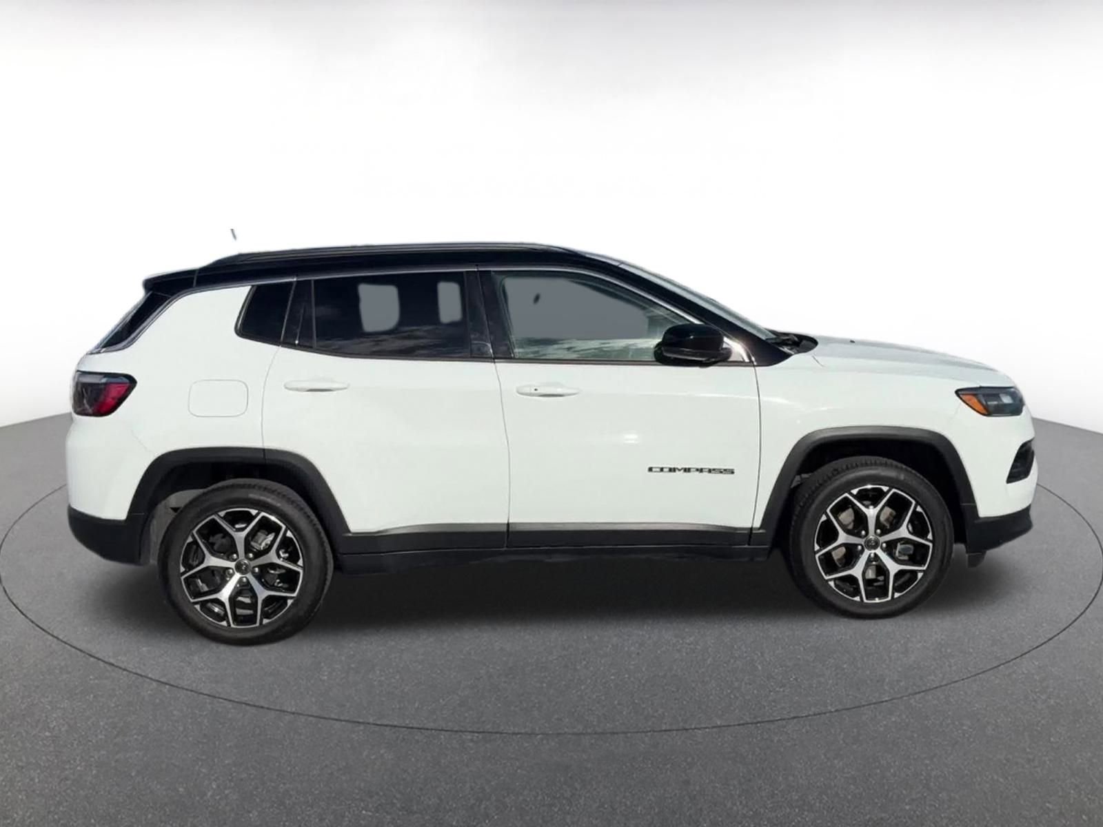 Thumbnail: 2025 Jeep Compass - 16