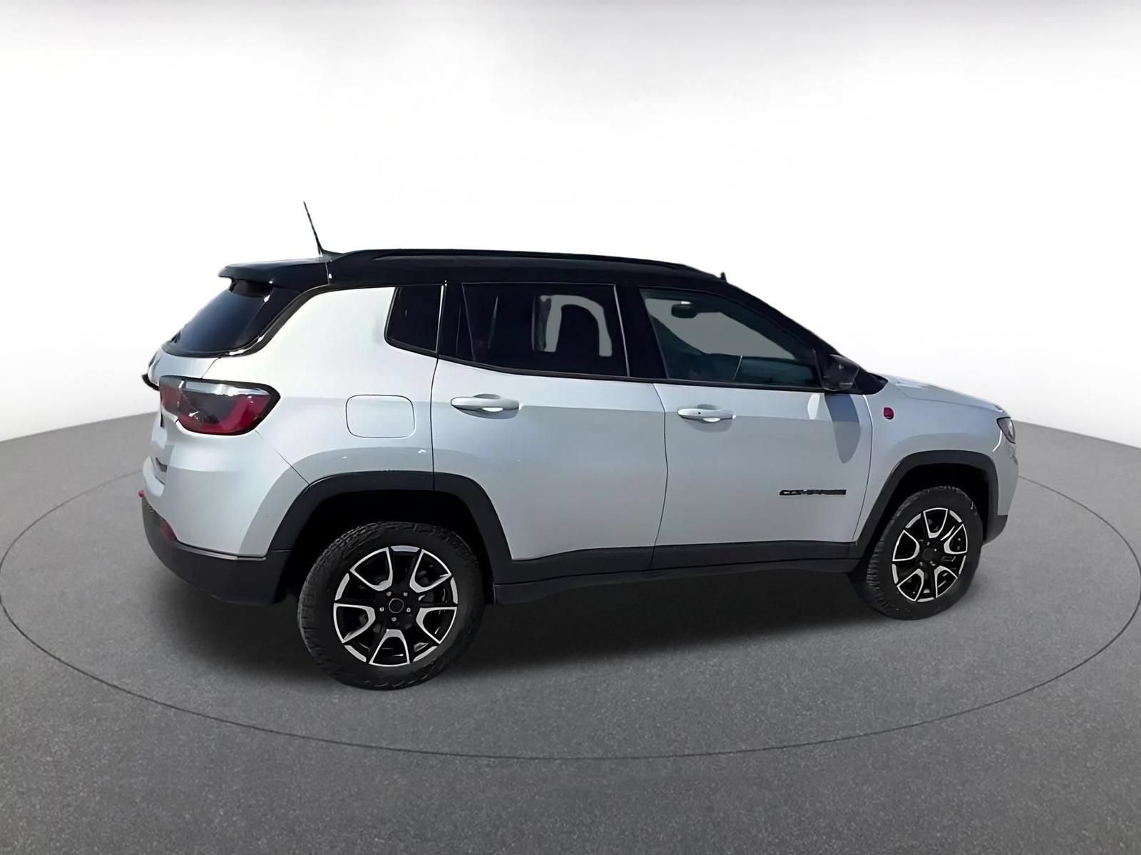 Thumbnail: 2025 Jeep Compass - 11