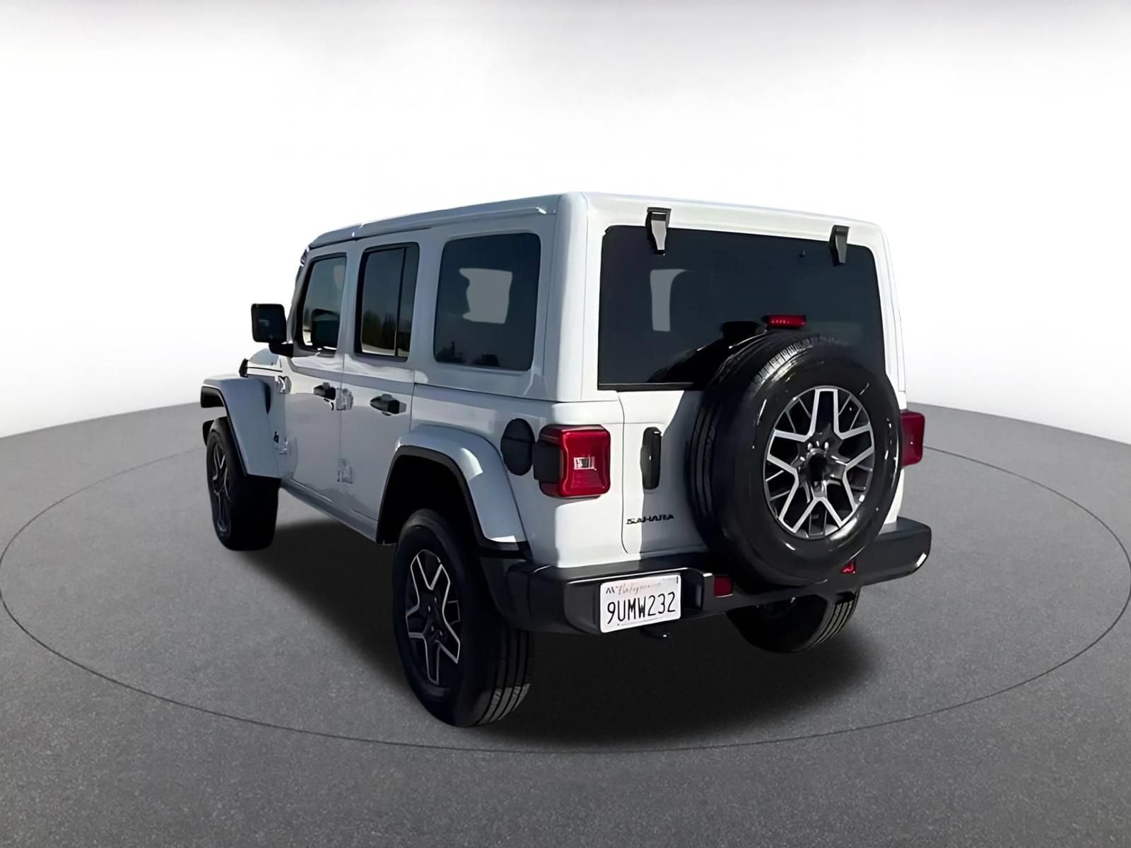 Thumbnail: 2025 Jeep Wrangler - 13