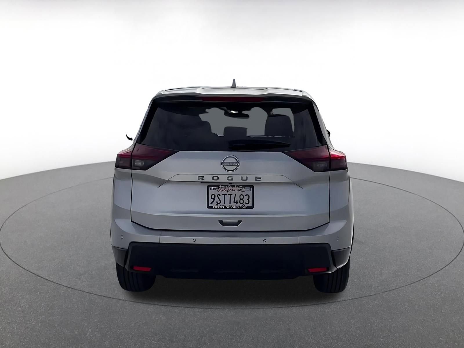 Thumbnail: 2025 Nissan Rogue - 12
