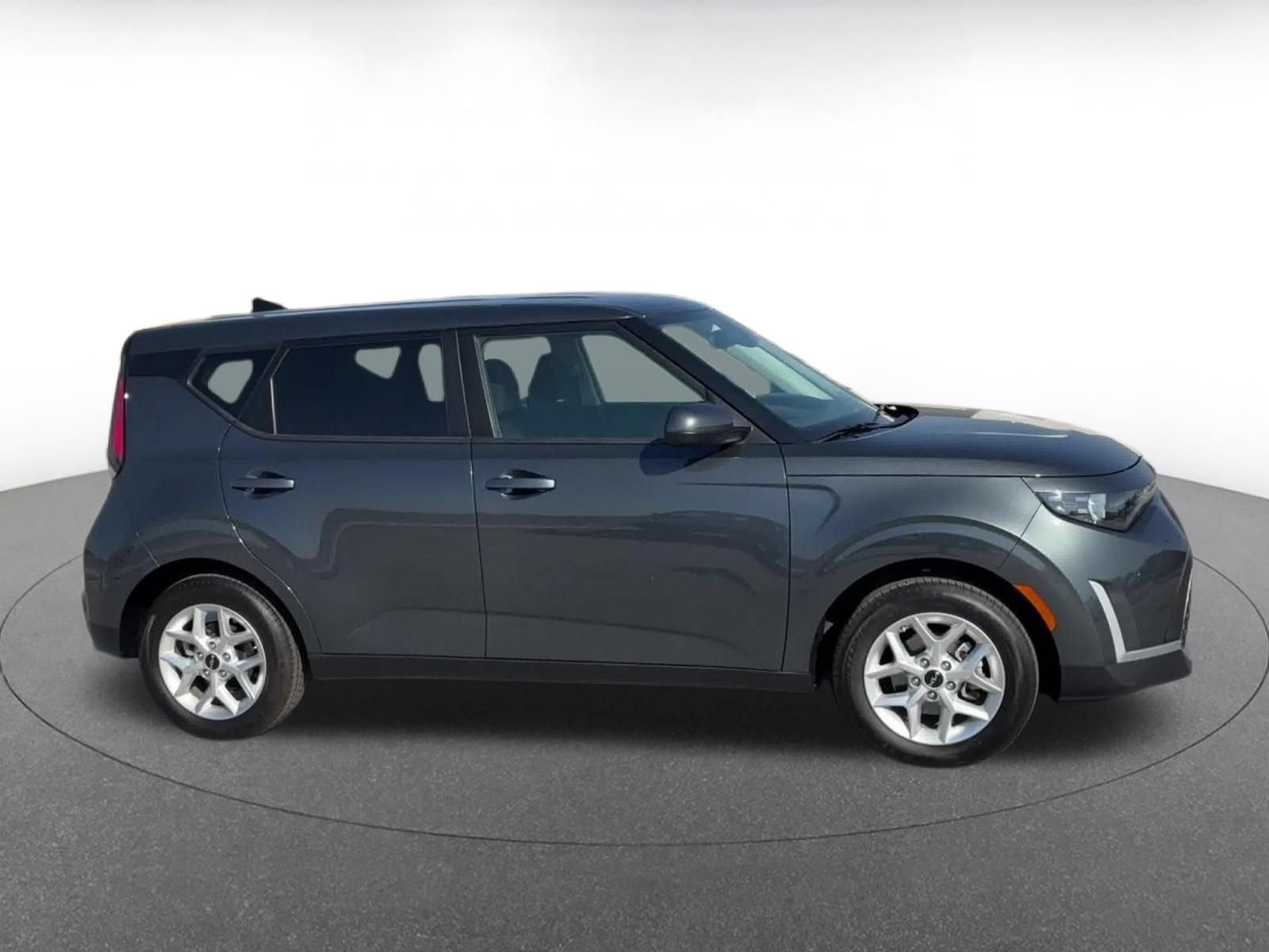 Thumbnail: 2025 Kia Soul - 16